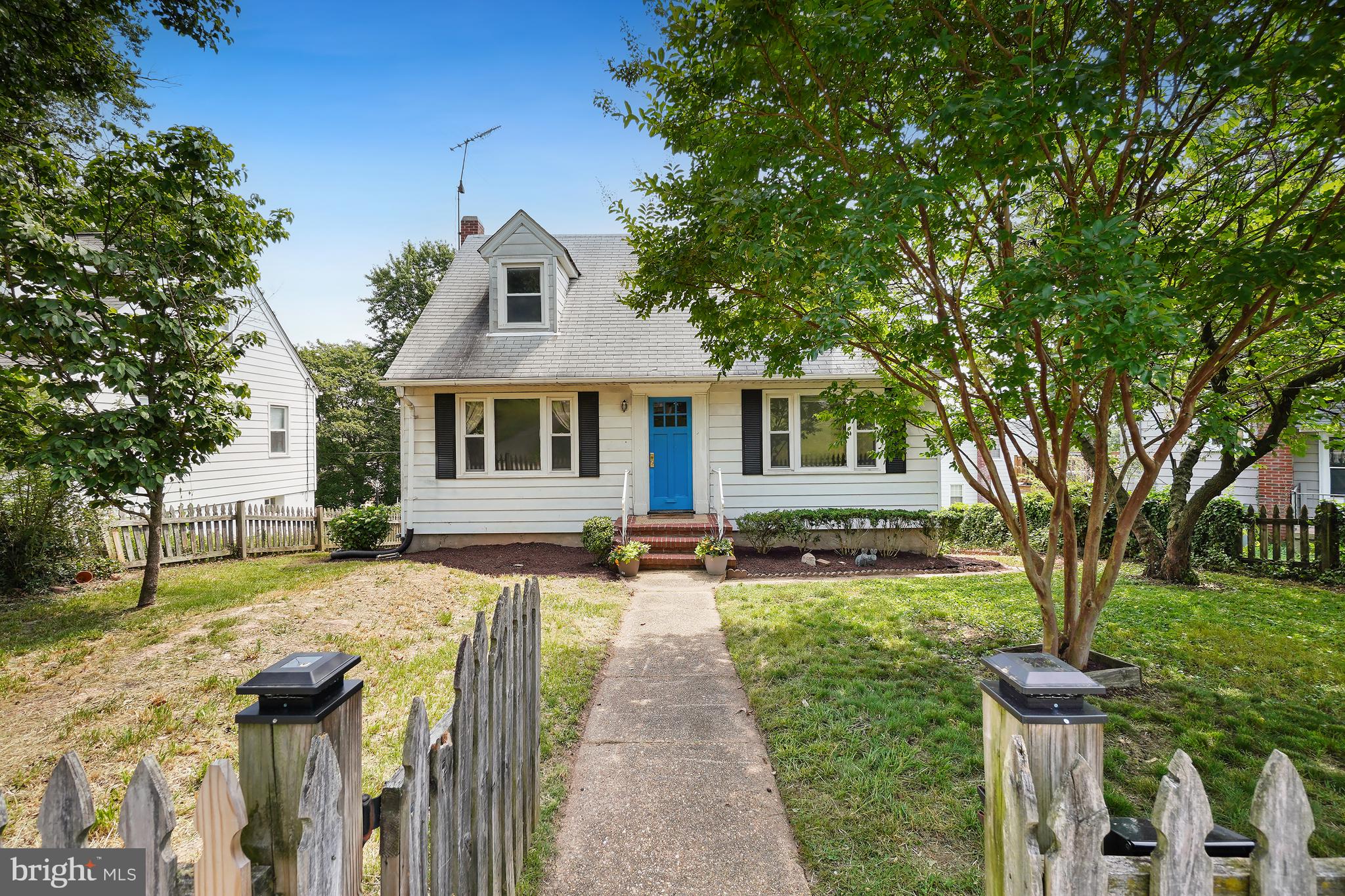 OAKLAND TERRACE - Residential