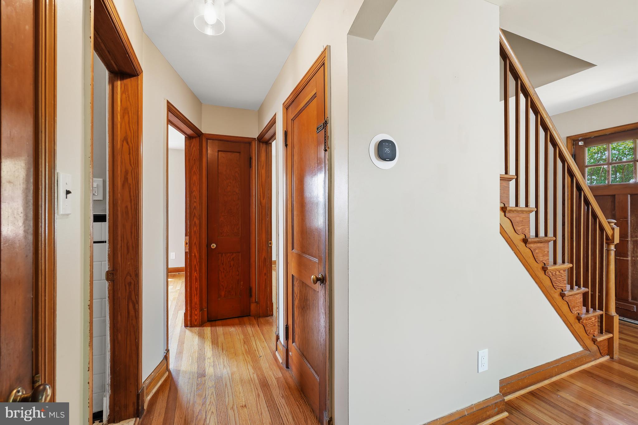 OAKLAND TERRACE - Residential