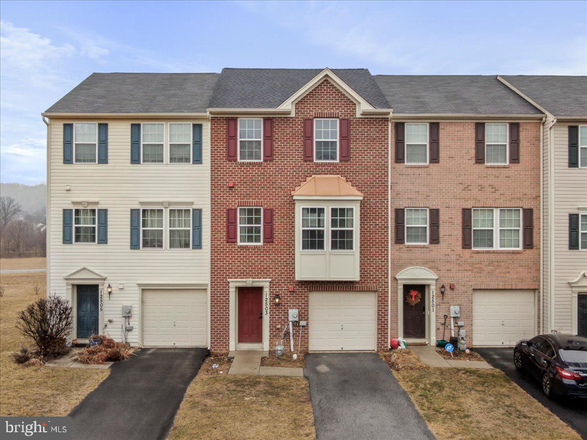 ANTIETAM COMMONS - Residential