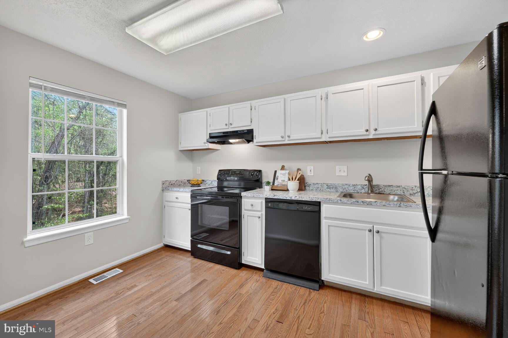 SUTLER SUB PLAT 1> - Residential