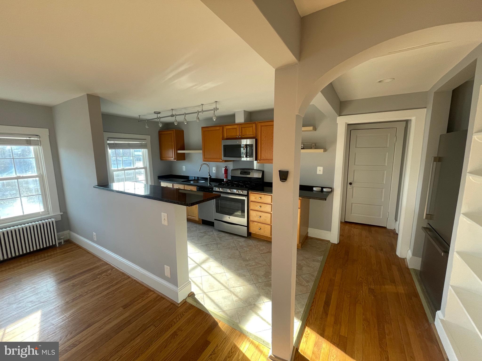 LYON PARK - Residential Lease