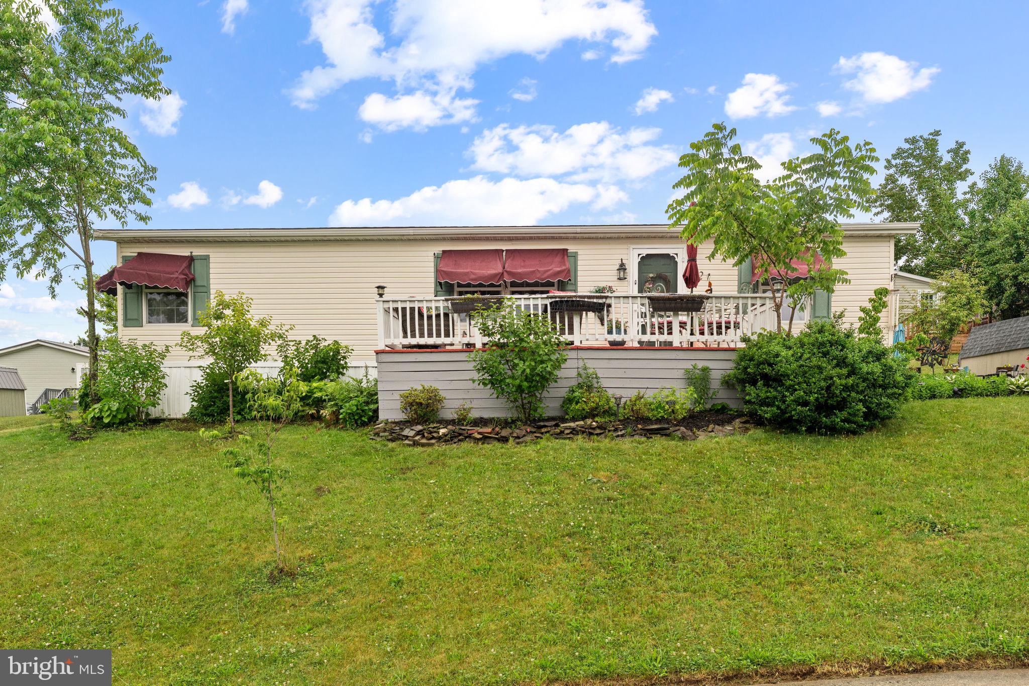 HIGHLAND ESTATES - Residential