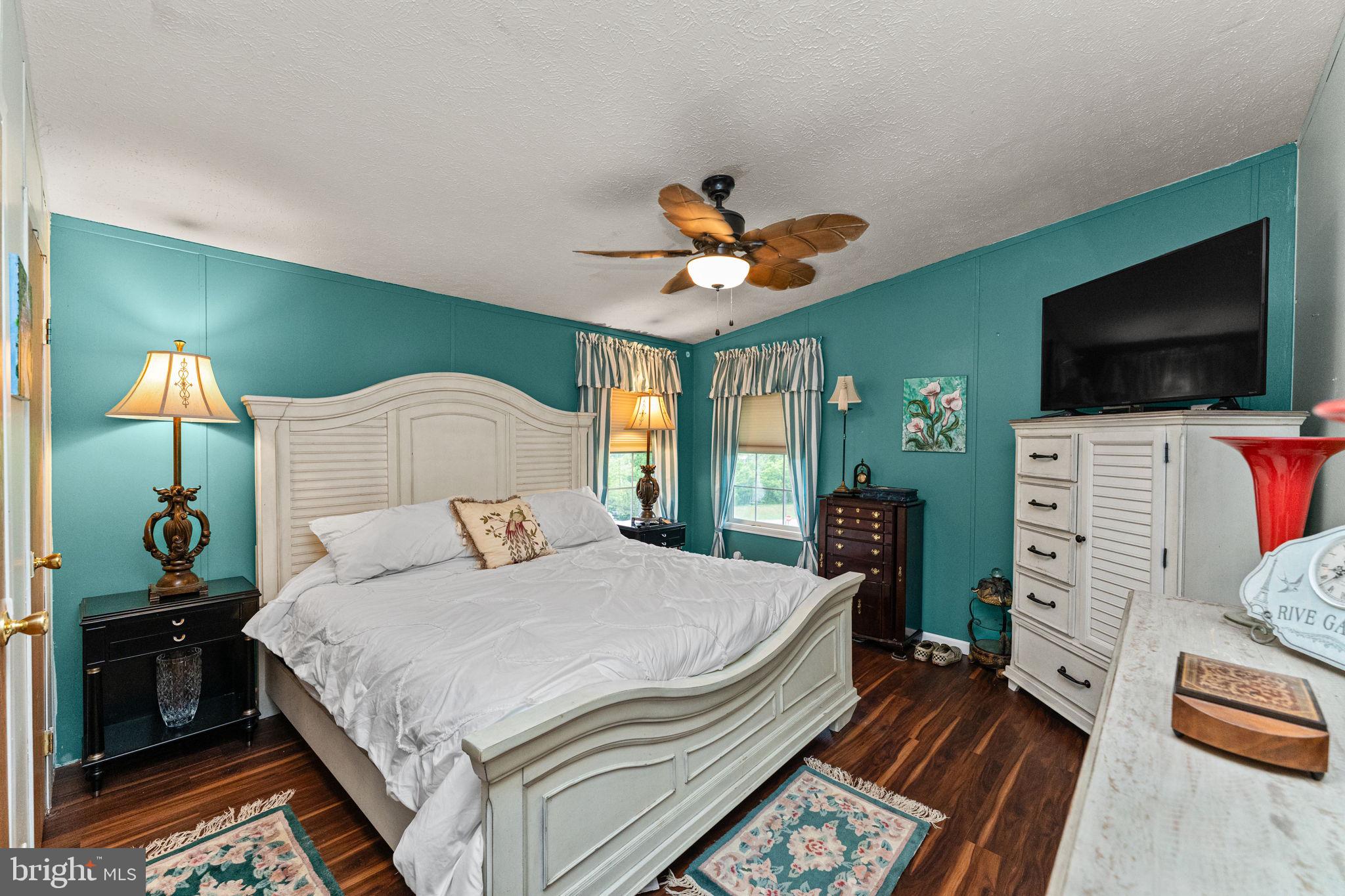 HIGHLAND ESTATES - Residential