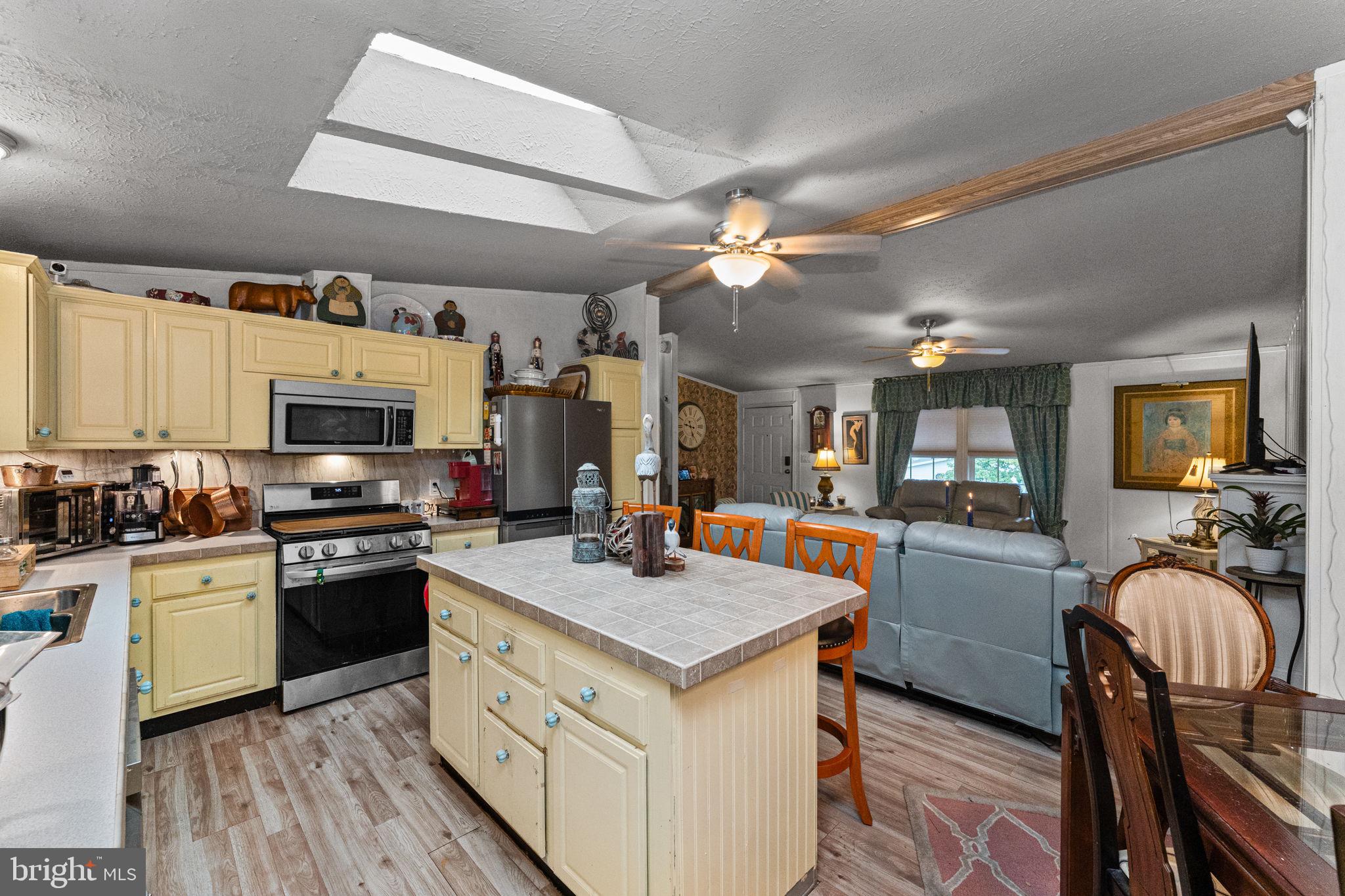 HIGHLAND ESTATES - Residential