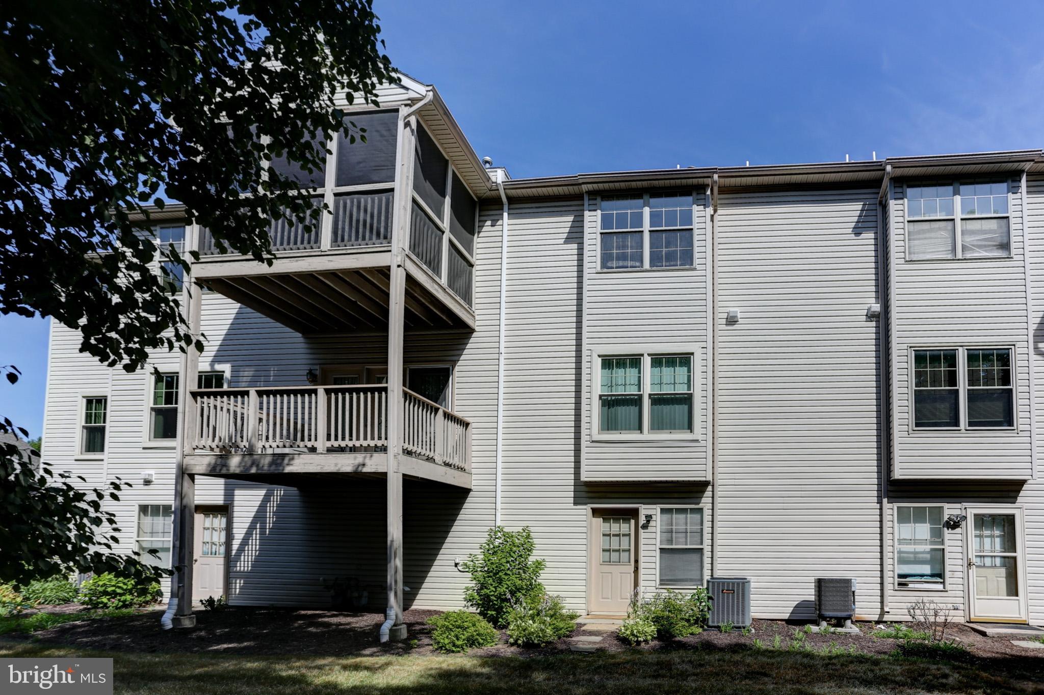 WESLEY MEWS - Residential