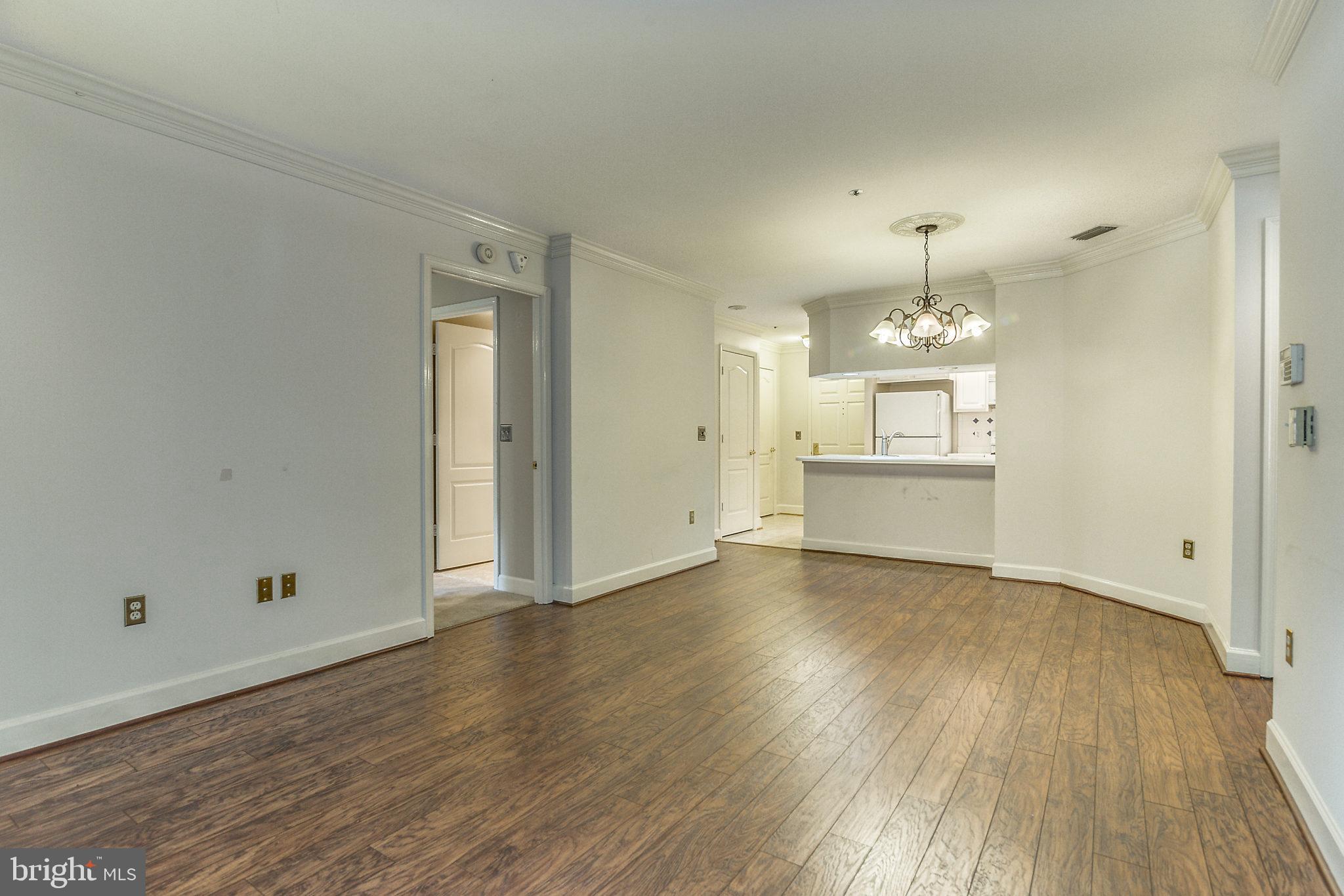 BALLSTON PARK - Residential Lease