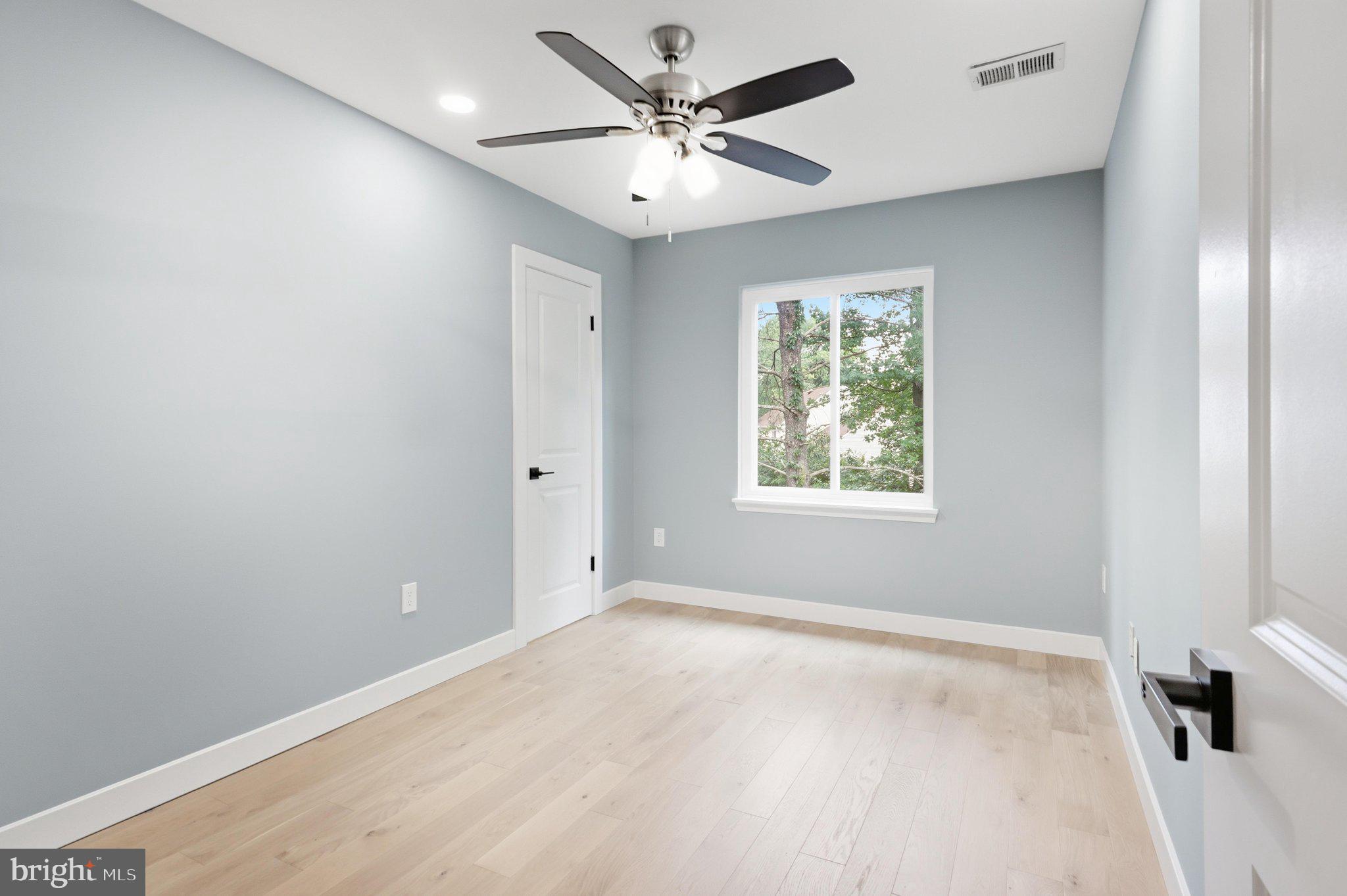 BERRYLAND FARM - Residential