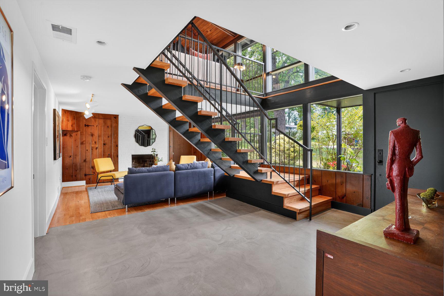 HOLMES RUN ACRES - Residential