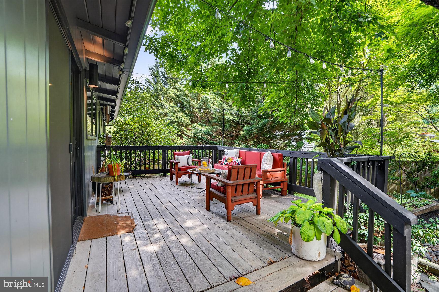 HOLMES RUN ACRES - Residential