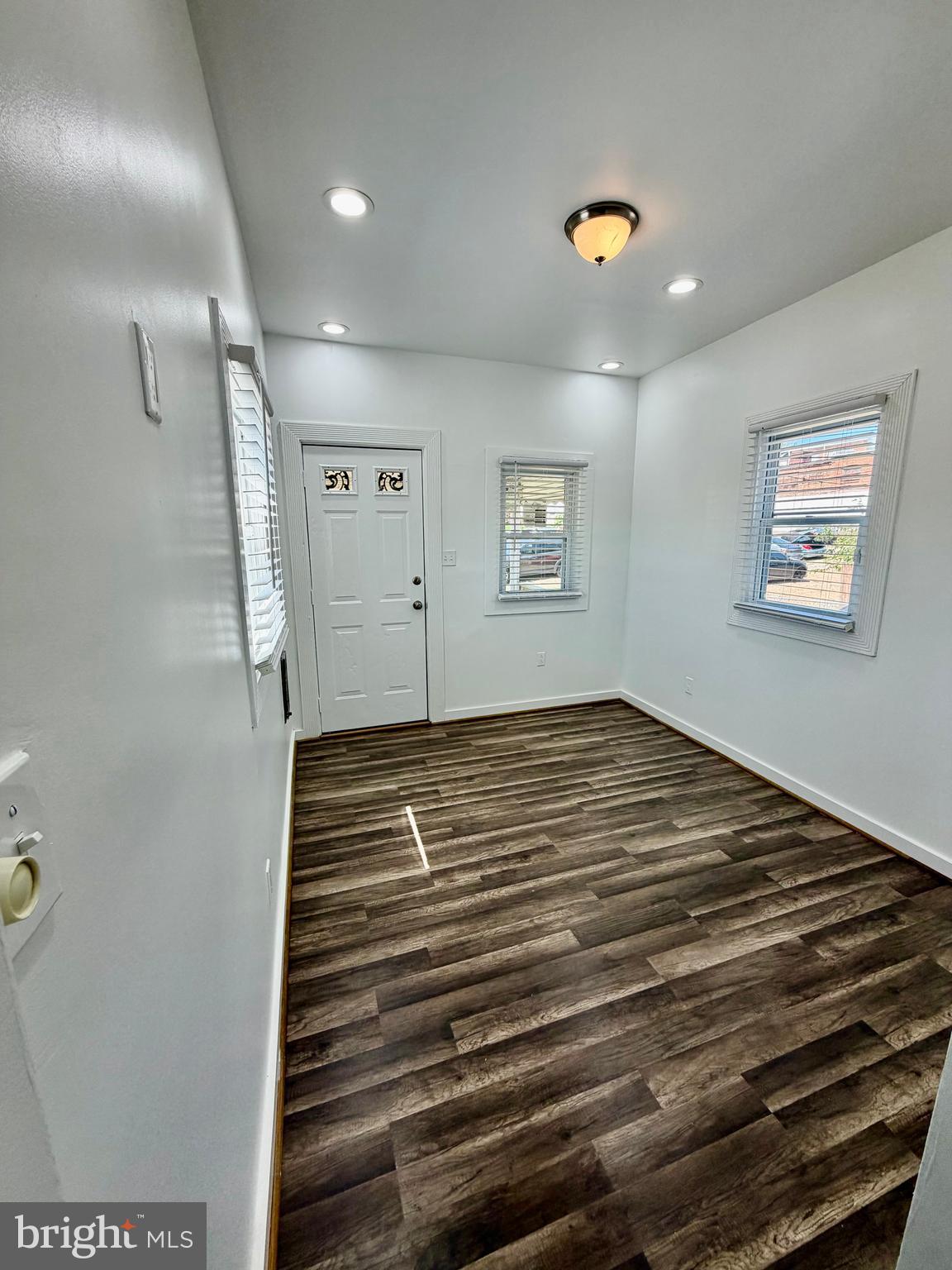 EAST BALTIMORE MIDWAY - Residential