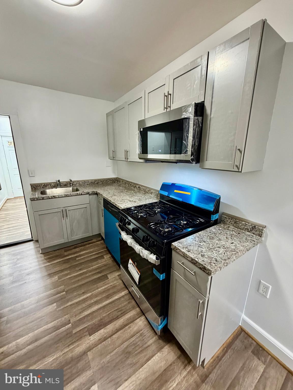 EAST BALTIMORE MIDWAY - Residential