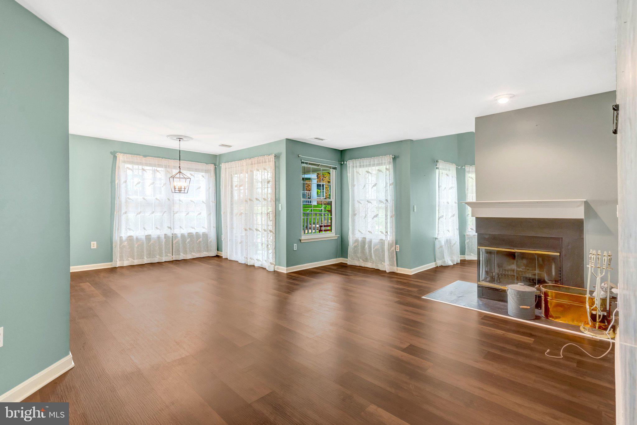 WILLOUGHBYS RIDGE - Residential