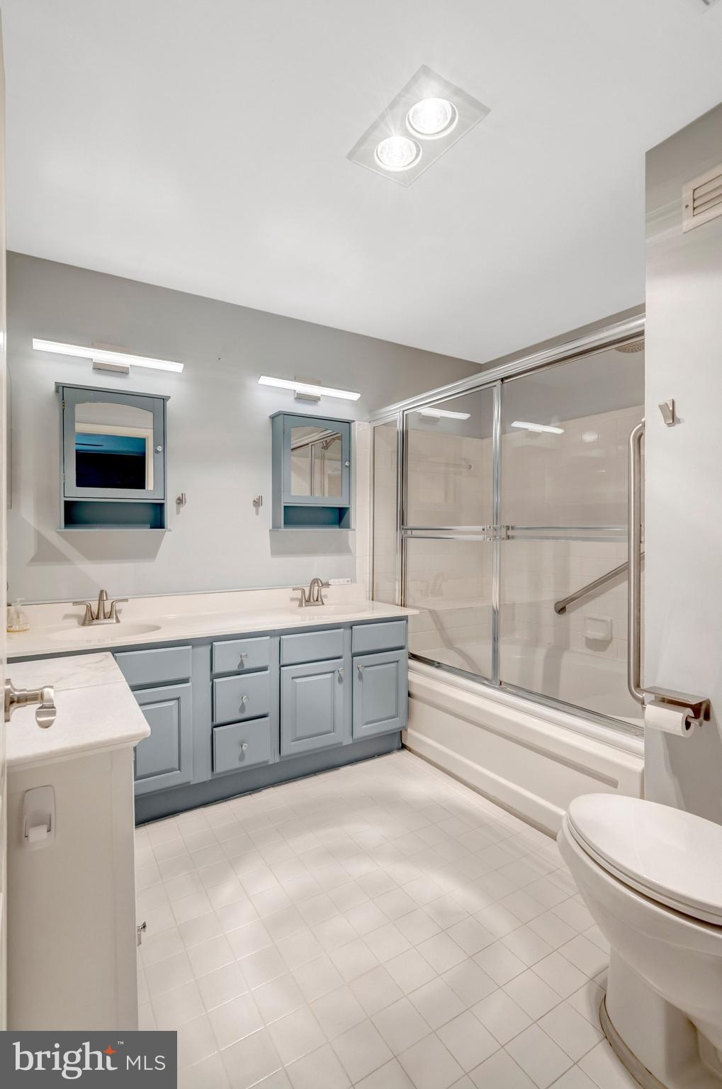 WILLOUGHBYS RIDGE - Residential