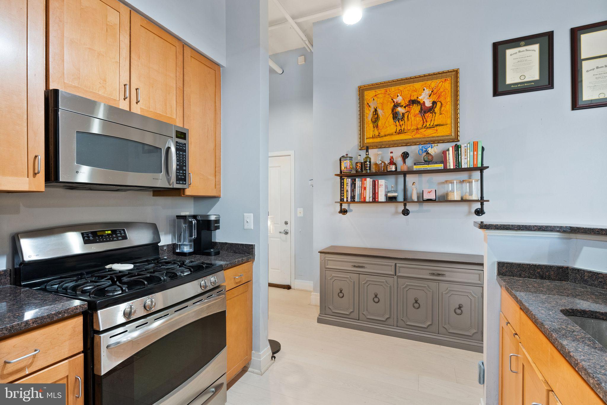 COURTHOUSE - Residential Lease