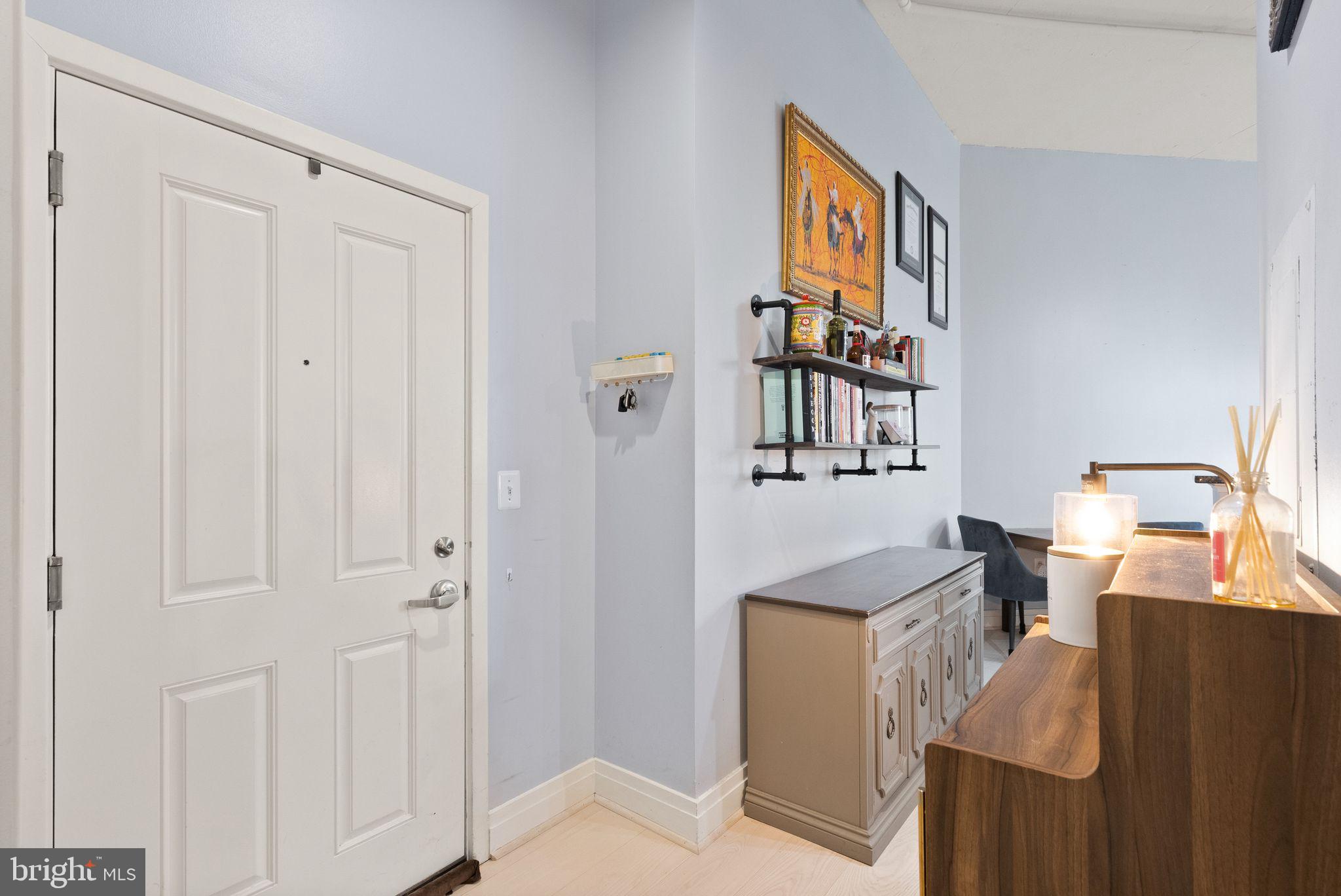 COURTHOUSE - Residential Lease