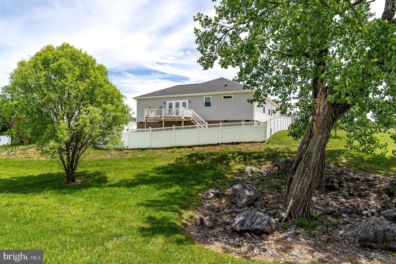 MEADOWBROOK - Residential