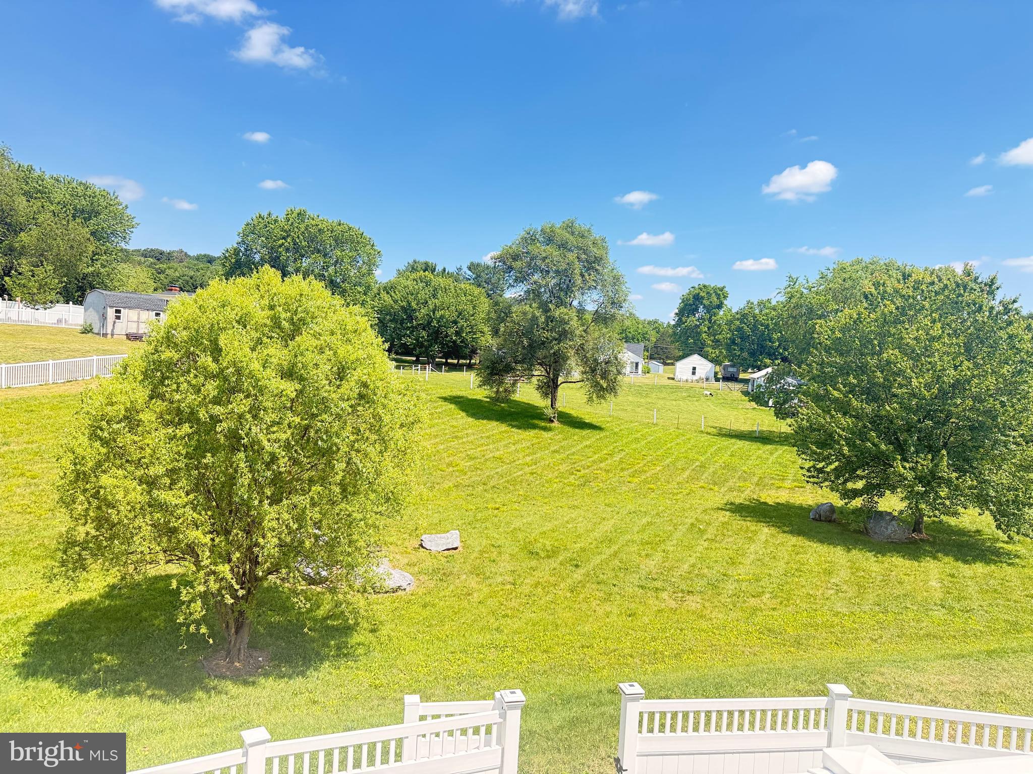 MEADOWBROOK - Residential