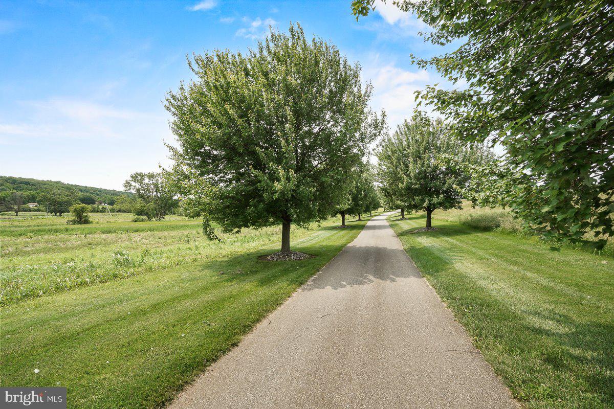 VALLEY VIEW ESTATES - Residential