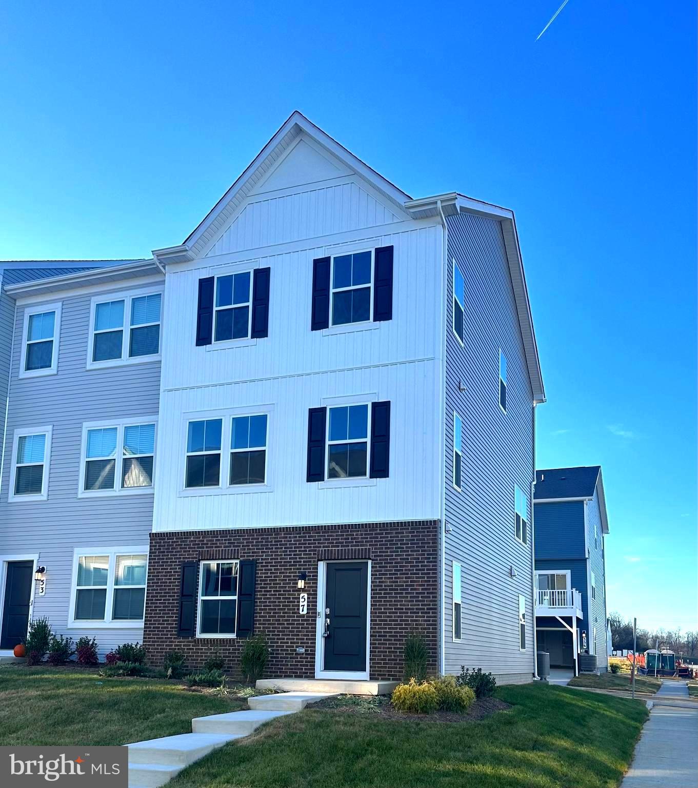 SHENANDOAH SPRINGS - Residential Lease