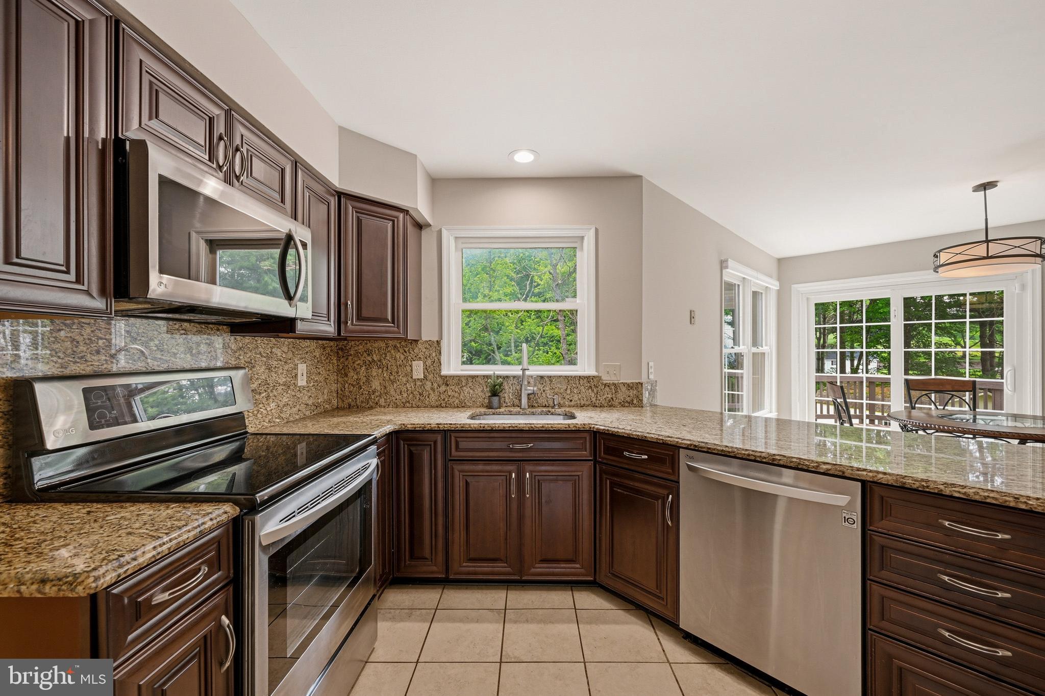 WATERSHED PARK - Residential