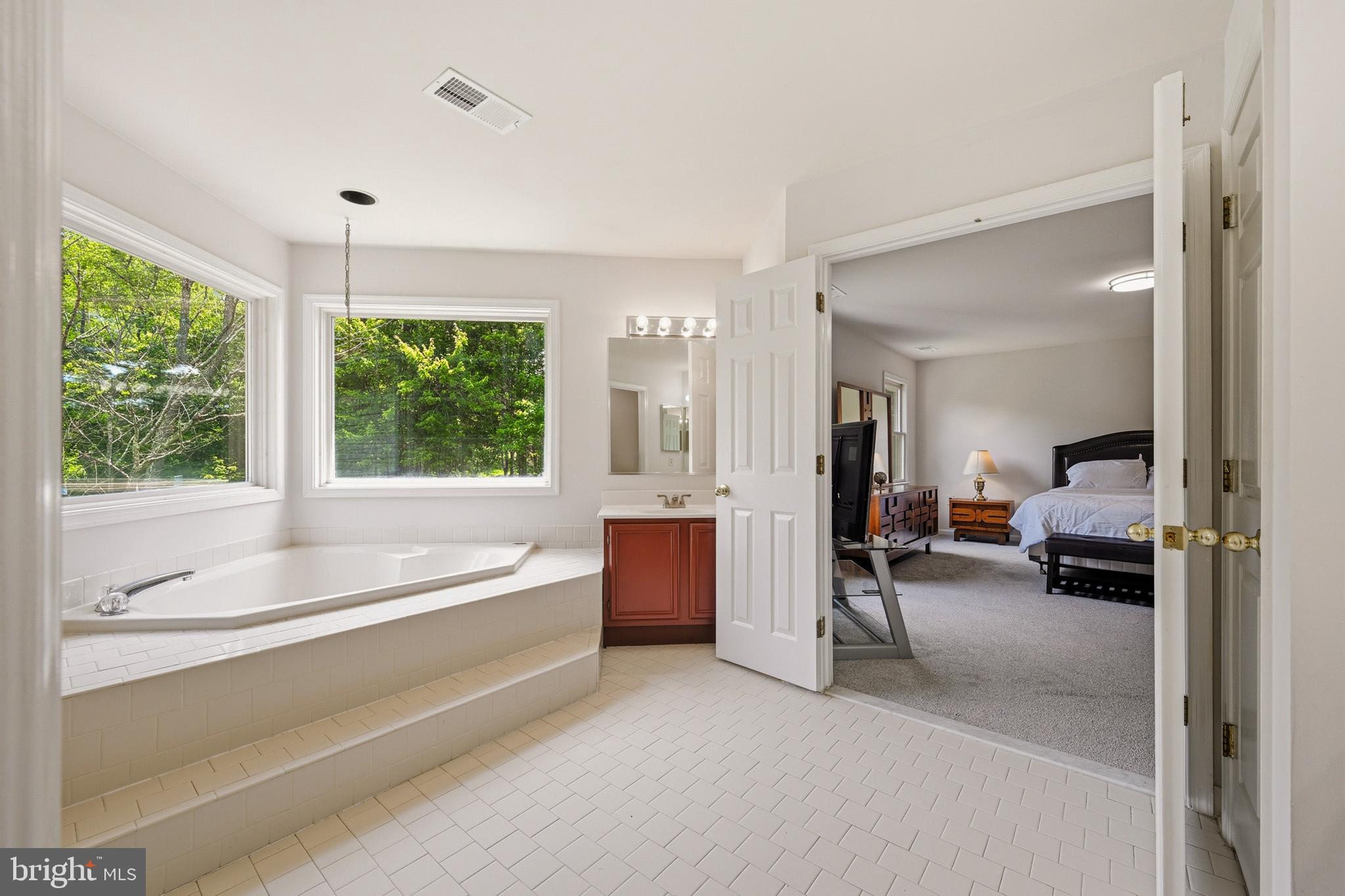 WATERSHED PARK - Residential