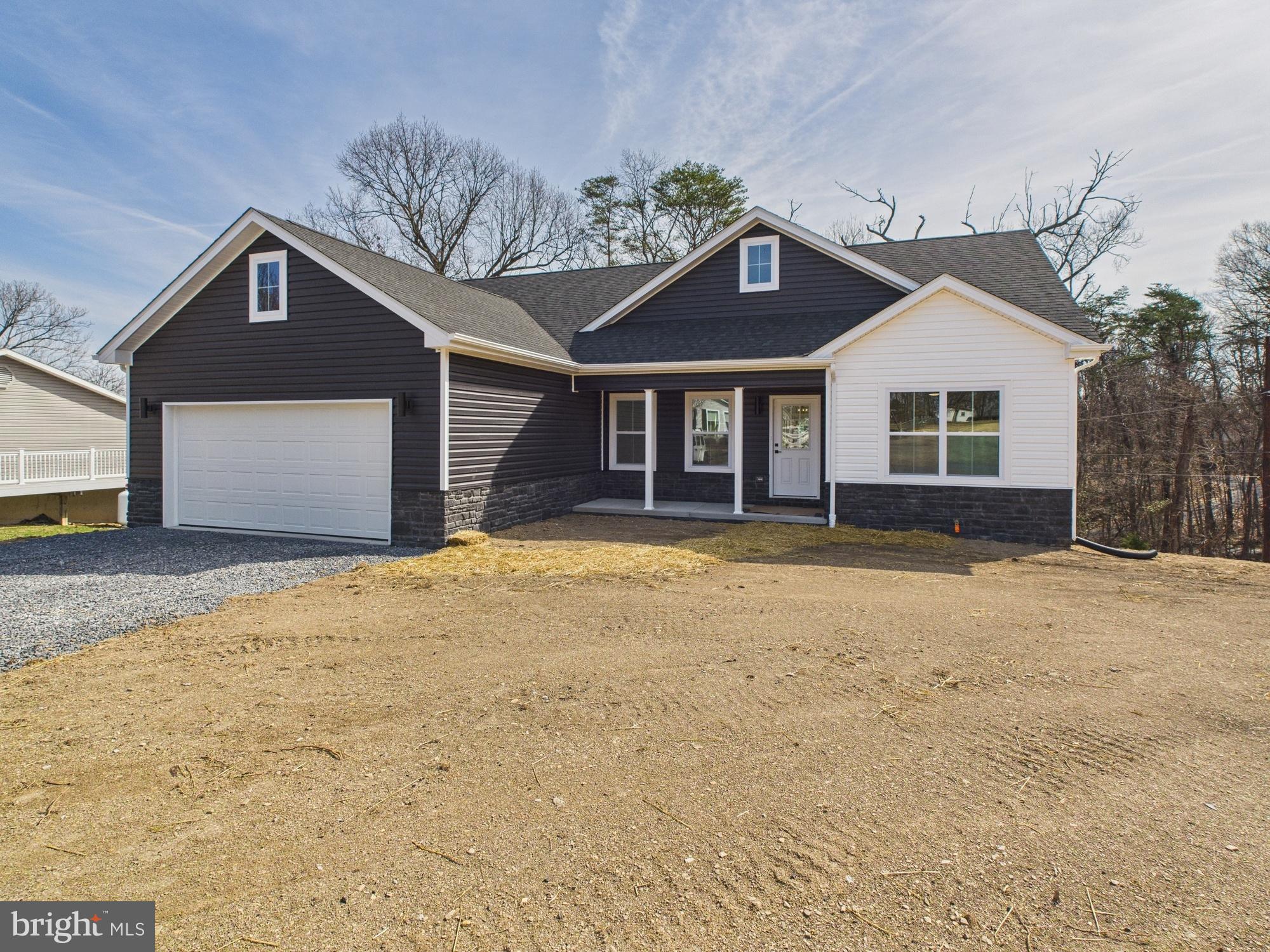 MOUNT CHRISTIAN - Residential
