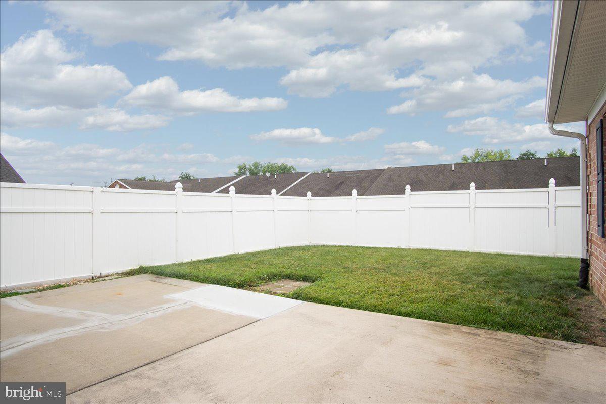 EAST RIDGE - Residential