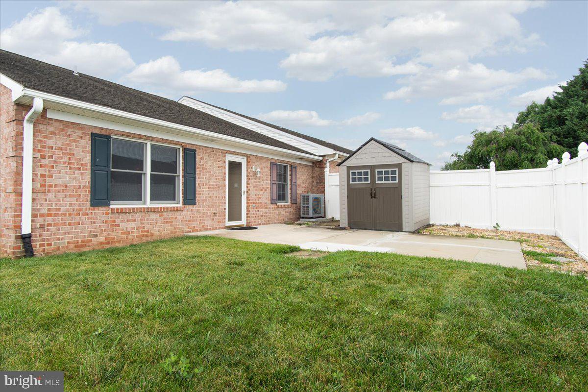 EAST RIDGE - Residential