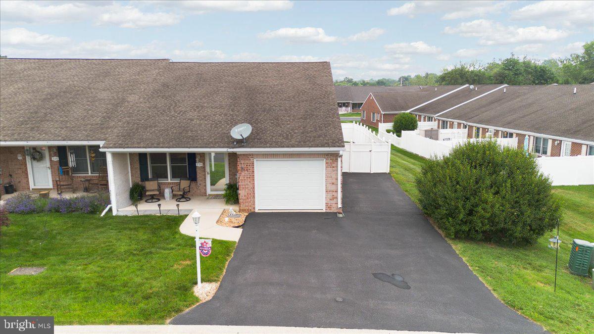 EAST RIDGE - Residential
