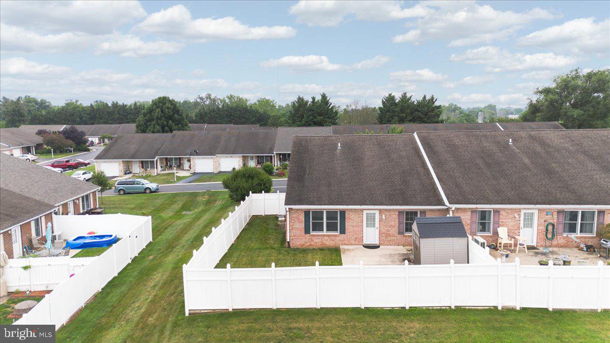 EAST RIDGE - Residential