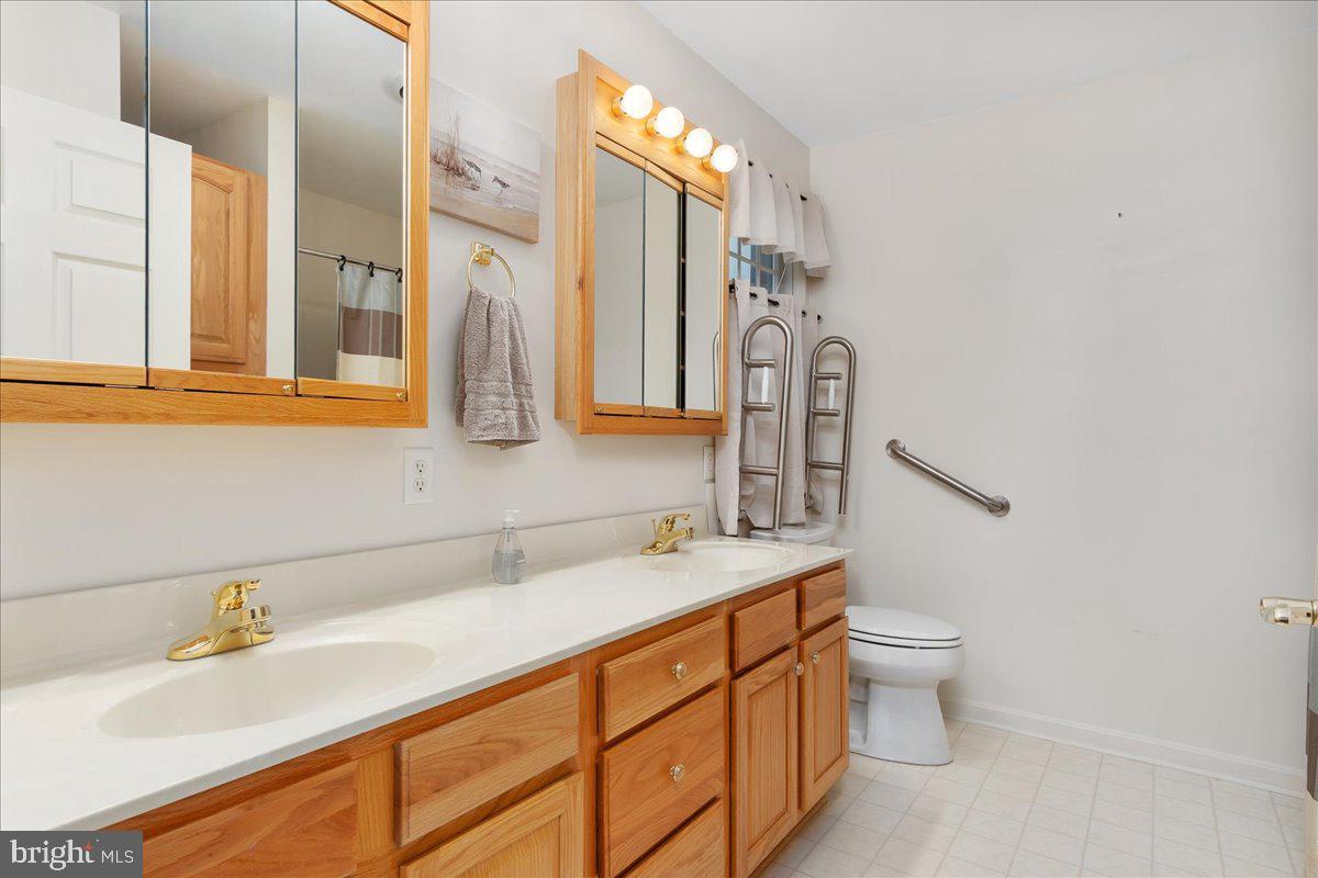 EAST RIDGE - Residential