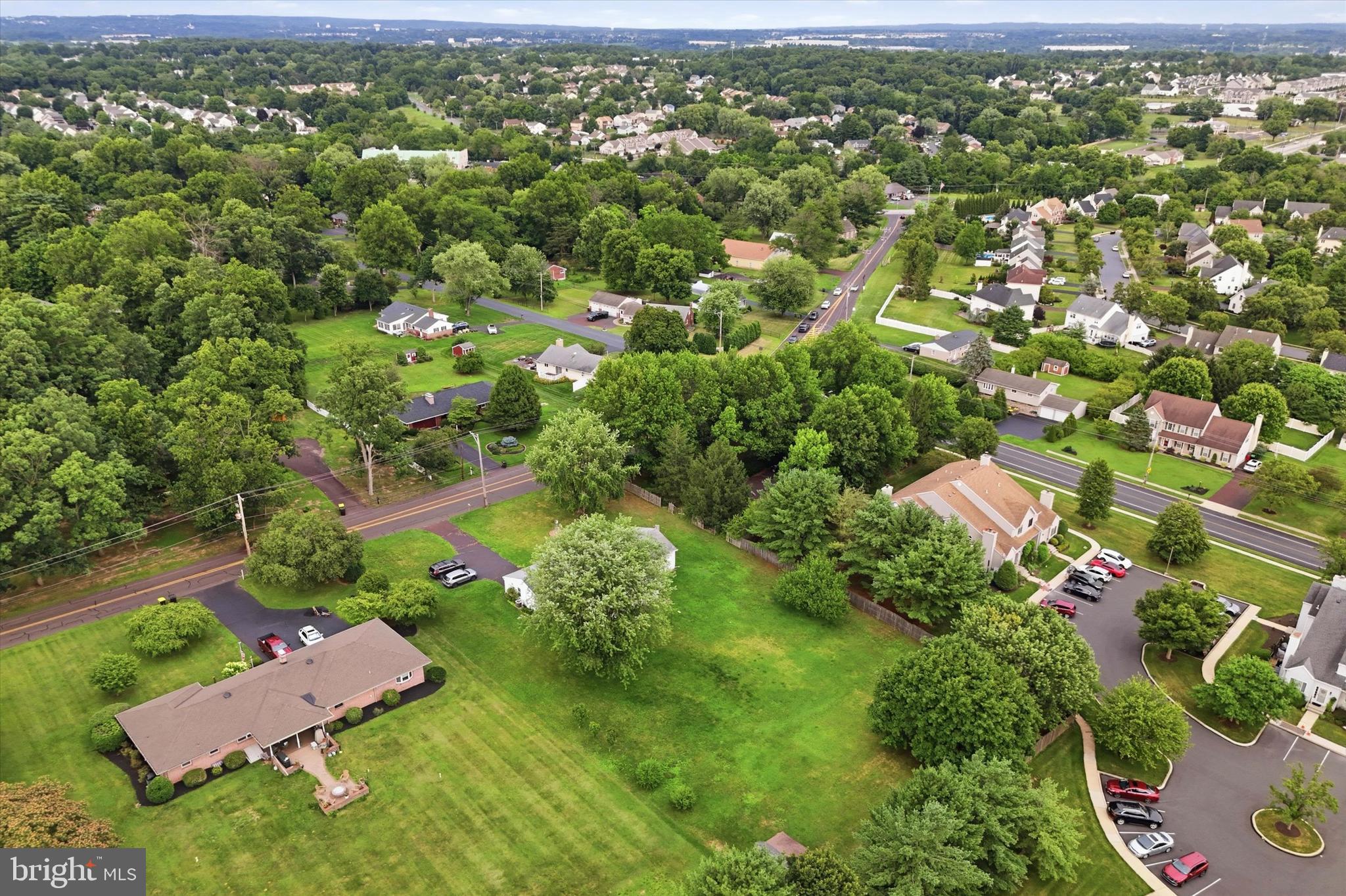 PENN OAK MANOR - Residential