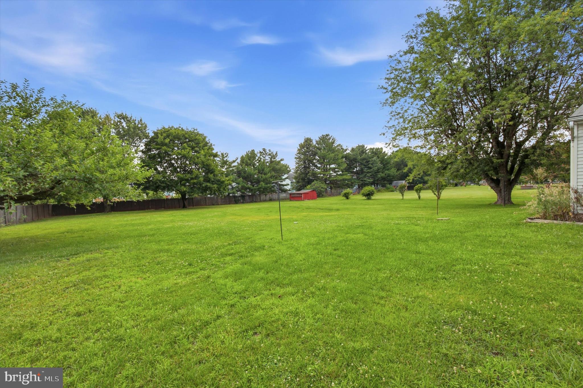 PENN OAK MANOR - Residential