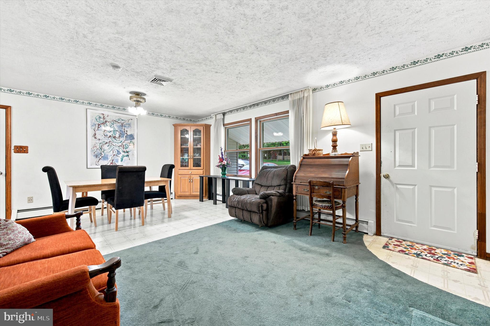 PENN OAK MANOR - Residential