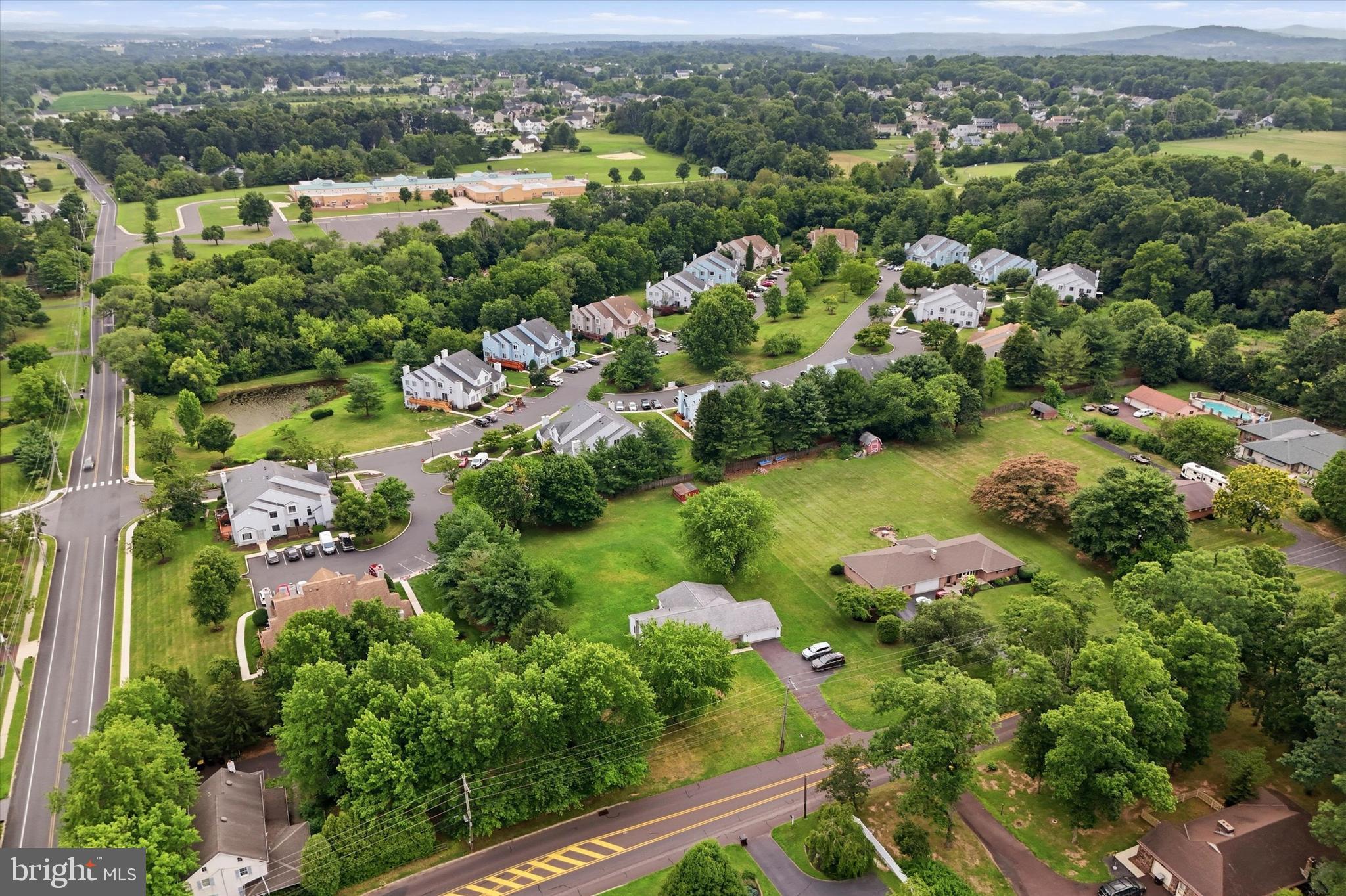 PENN OAK MANOR - Residential
