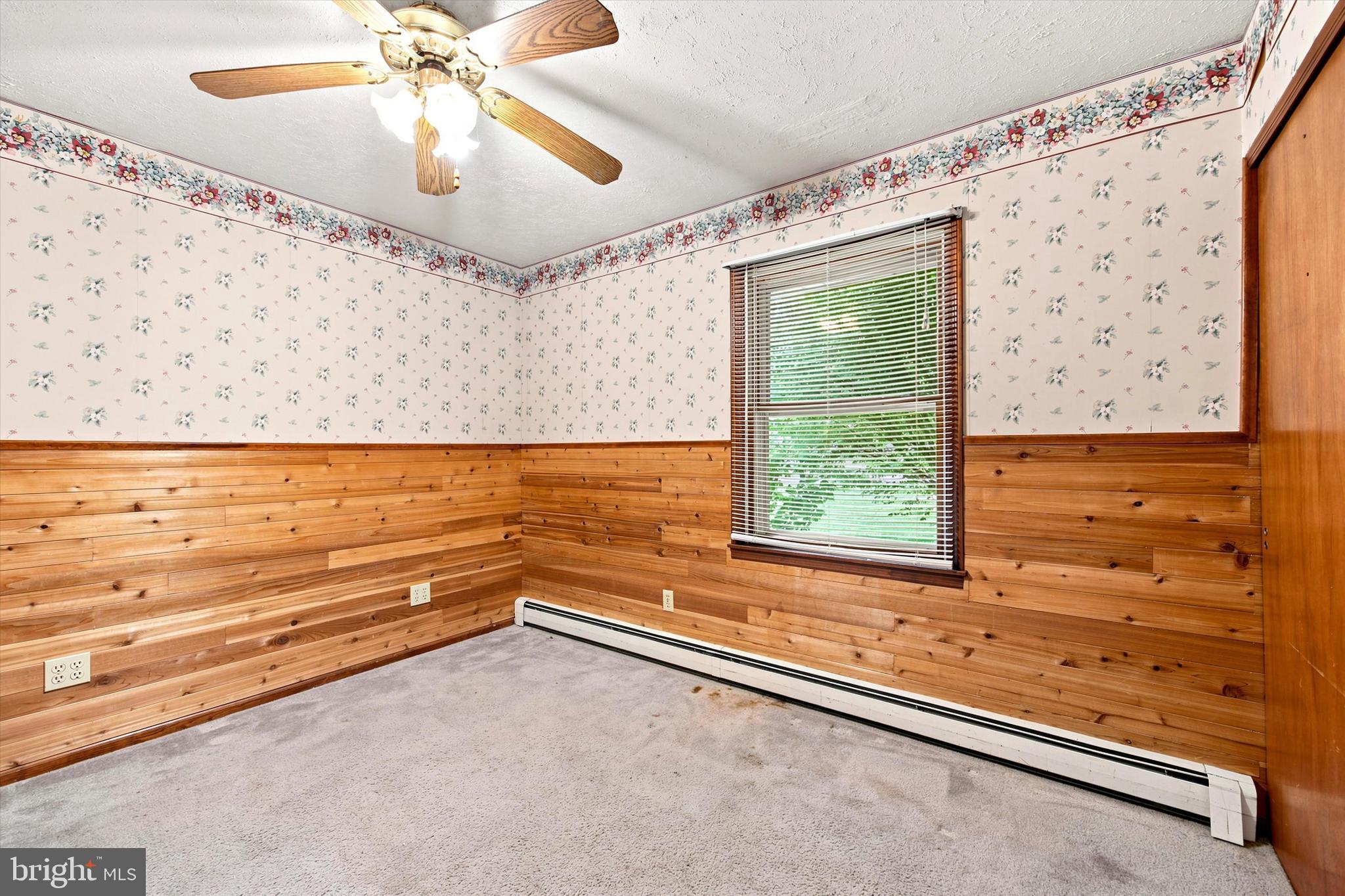 PENN OAK MANOR - Residential