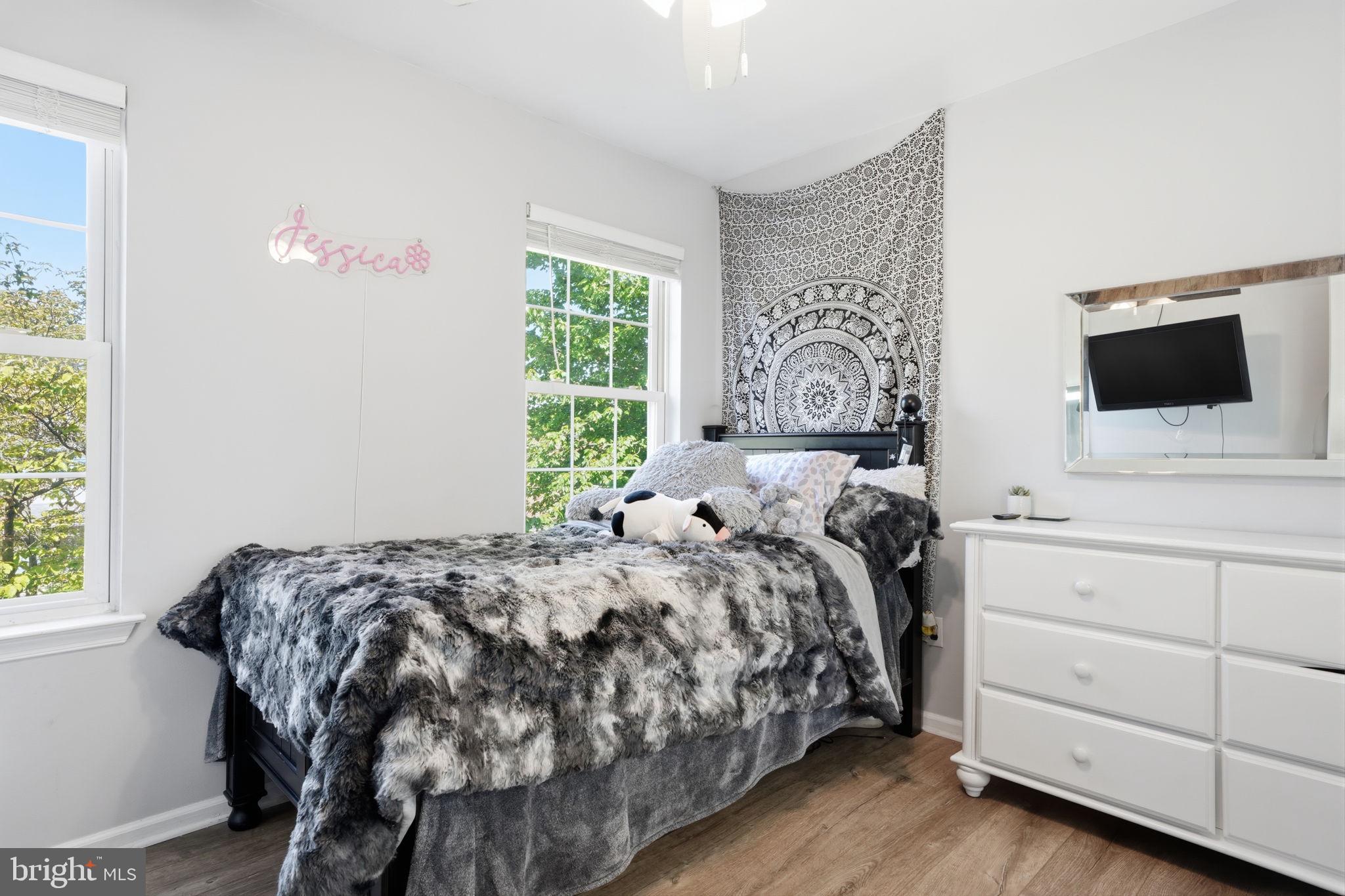 GEORGETOWN - Residential