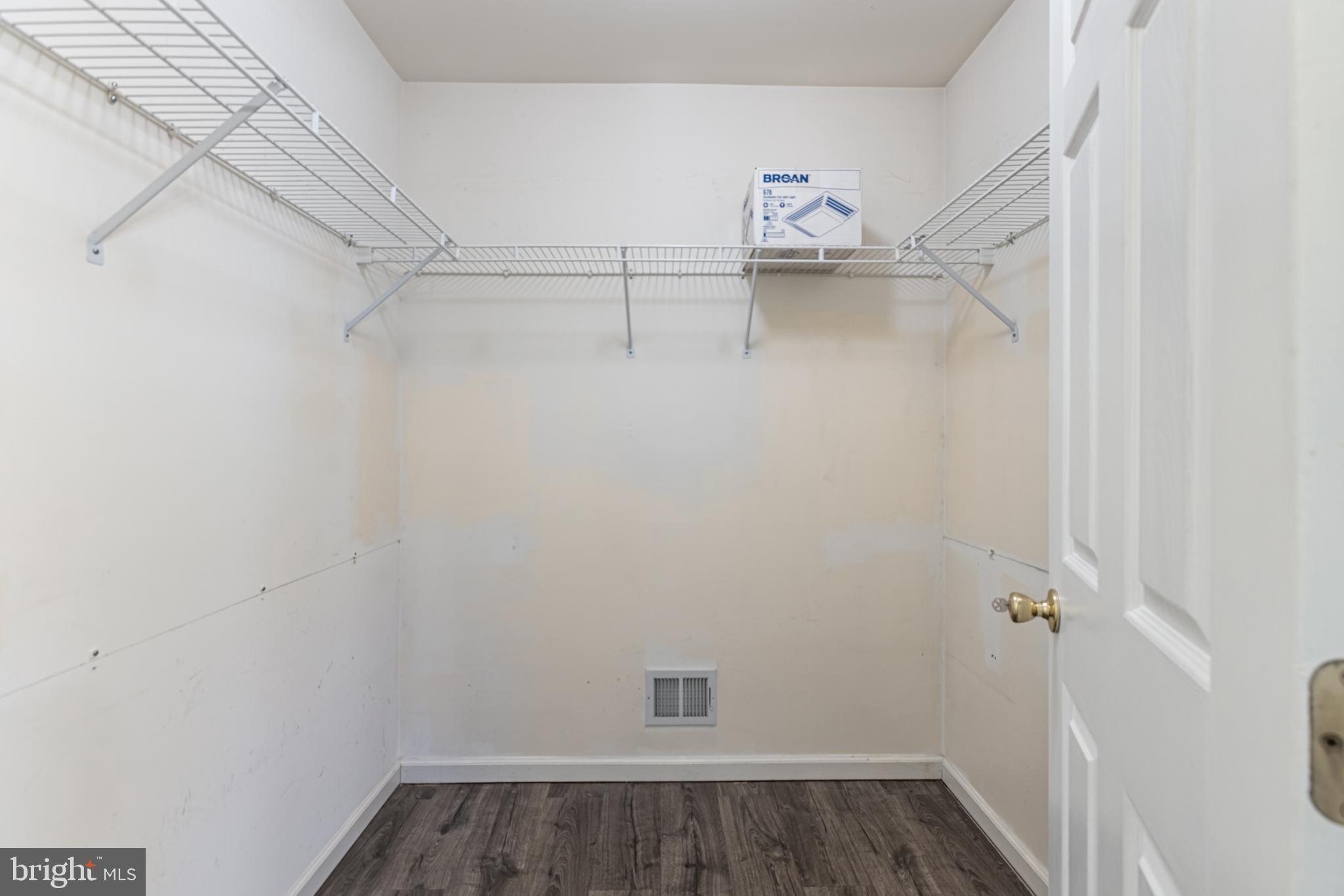 BRENNAN ESTATES - Residential Lease