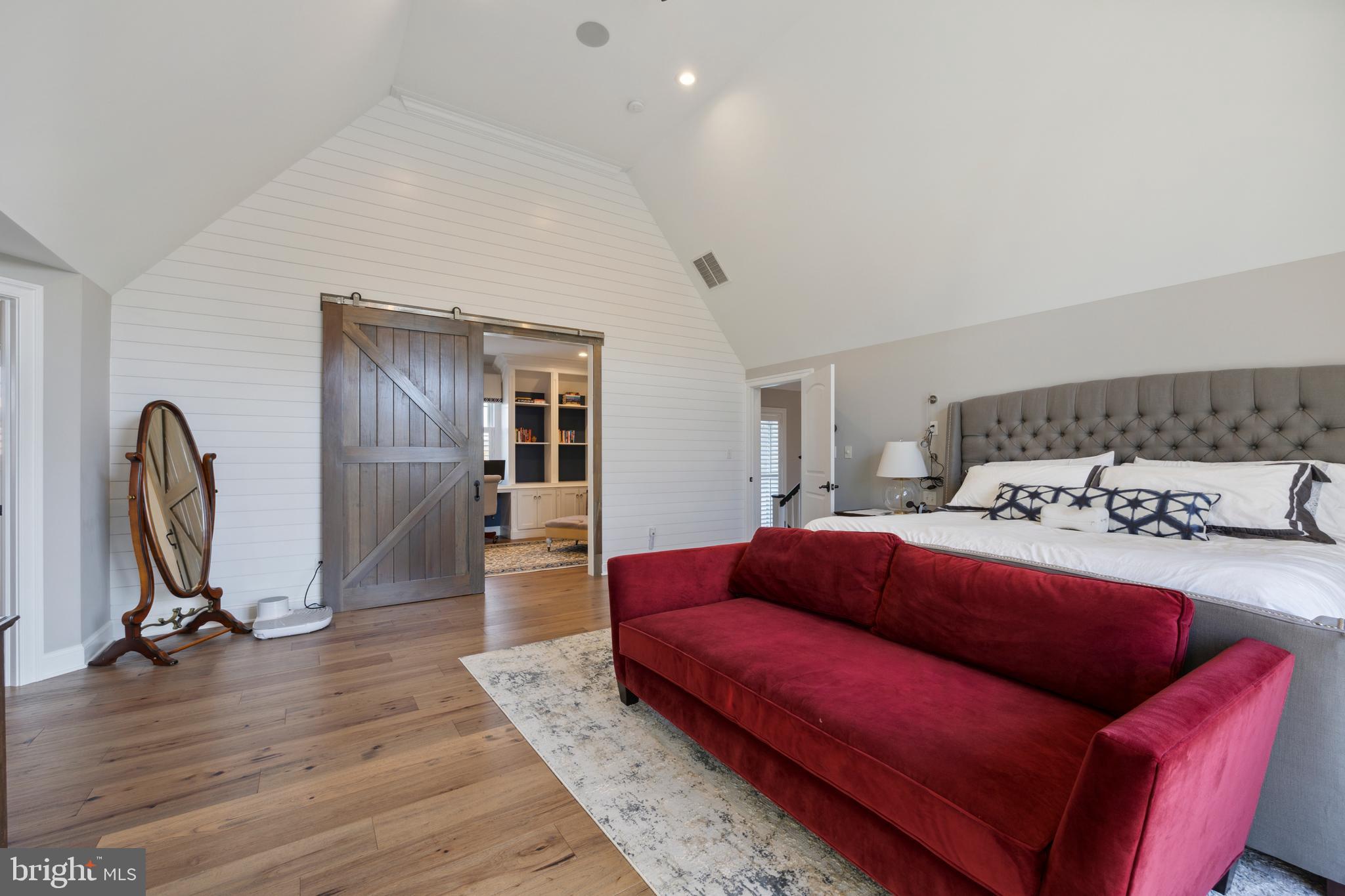 HIGHGROVE - Residential