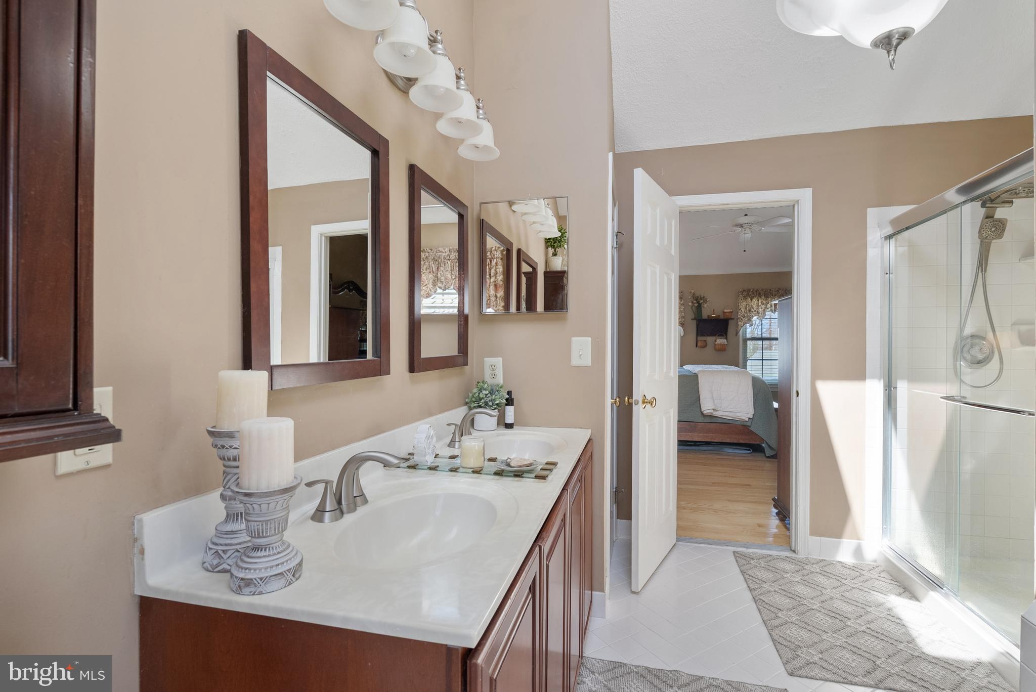 FRANCONIA HUNT - Residential