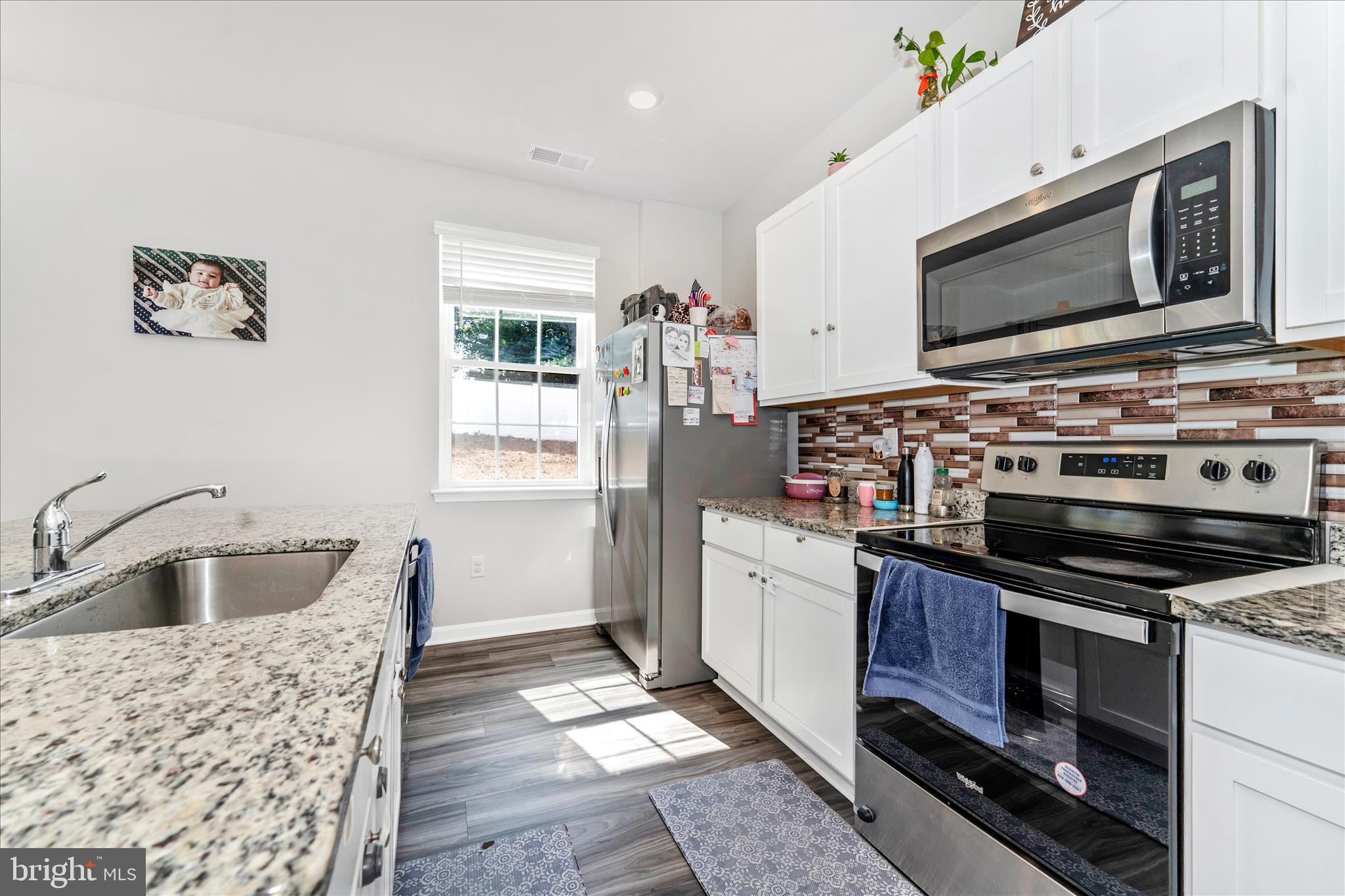 RED HILL - Residential