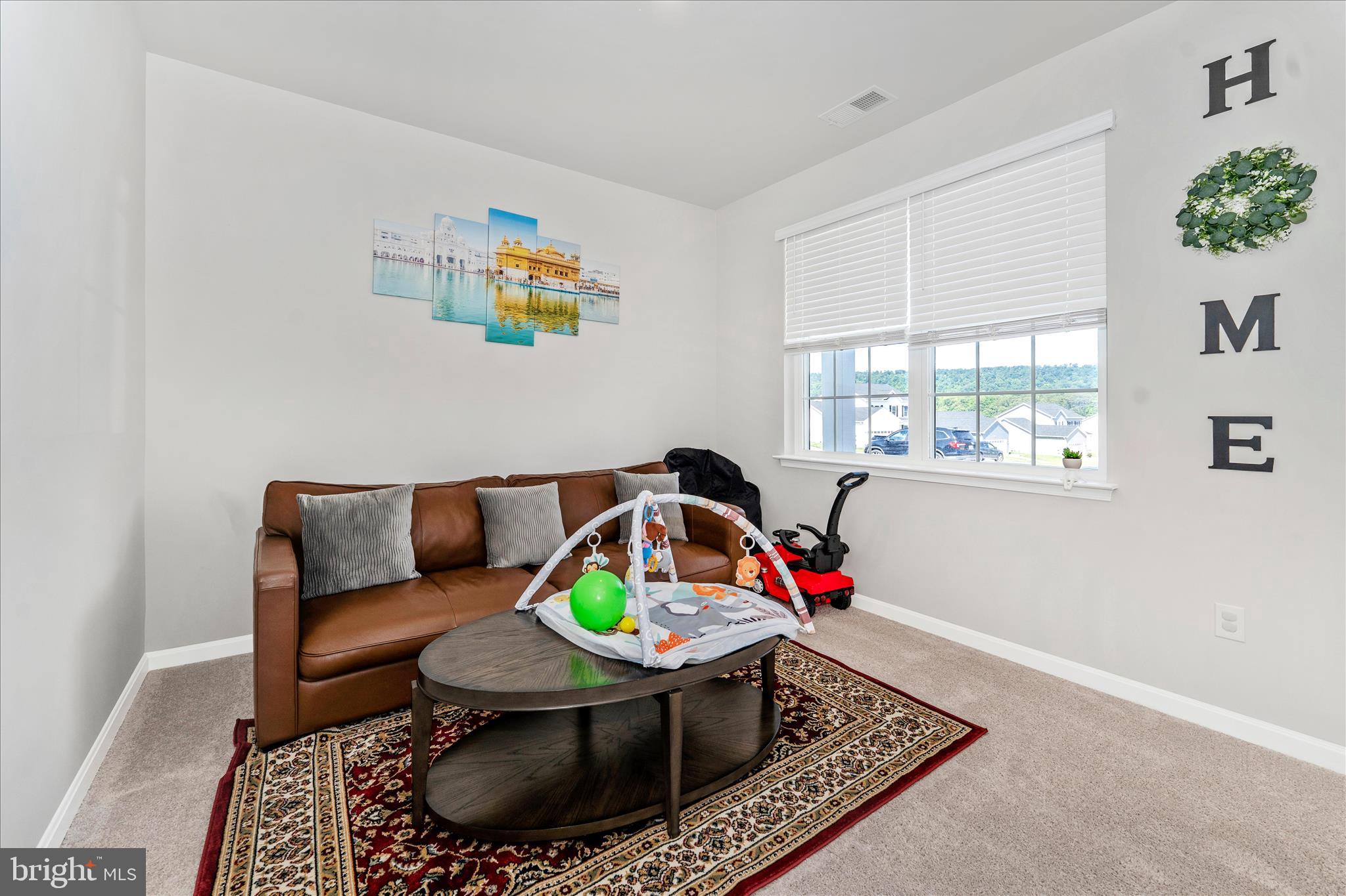RED HILL - Residential