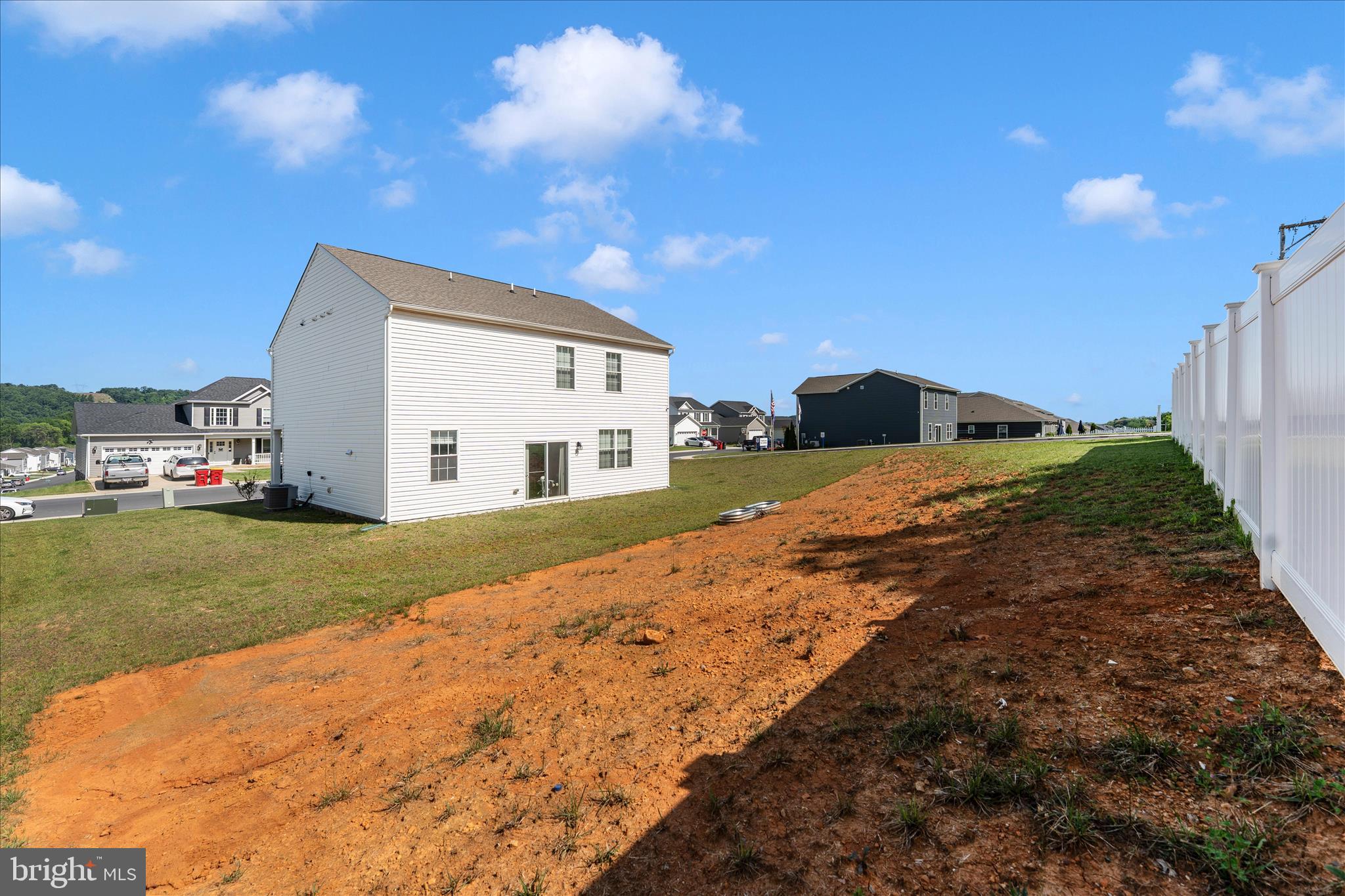 RED HILL - Residential