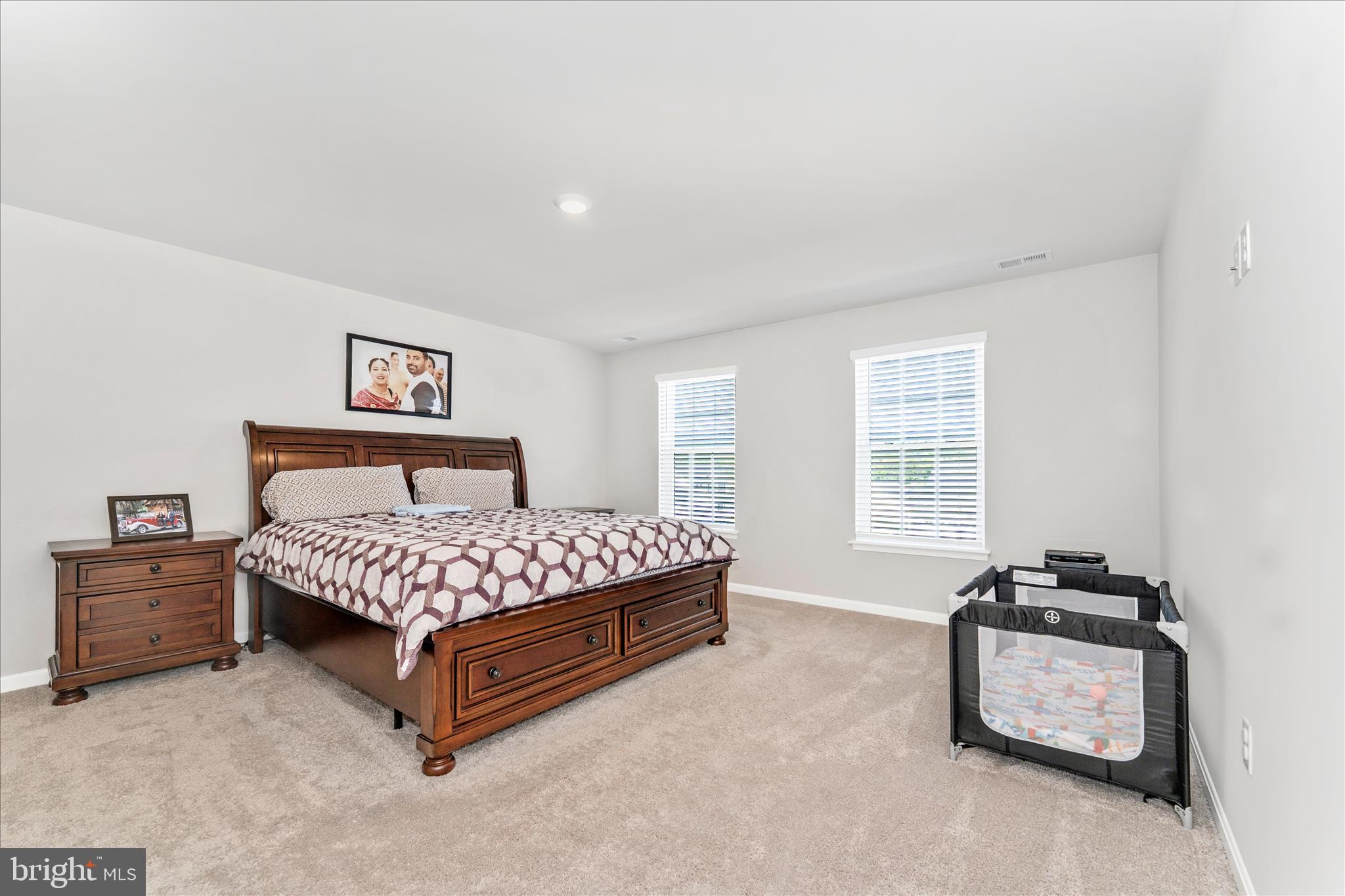 RED HILL - Residential