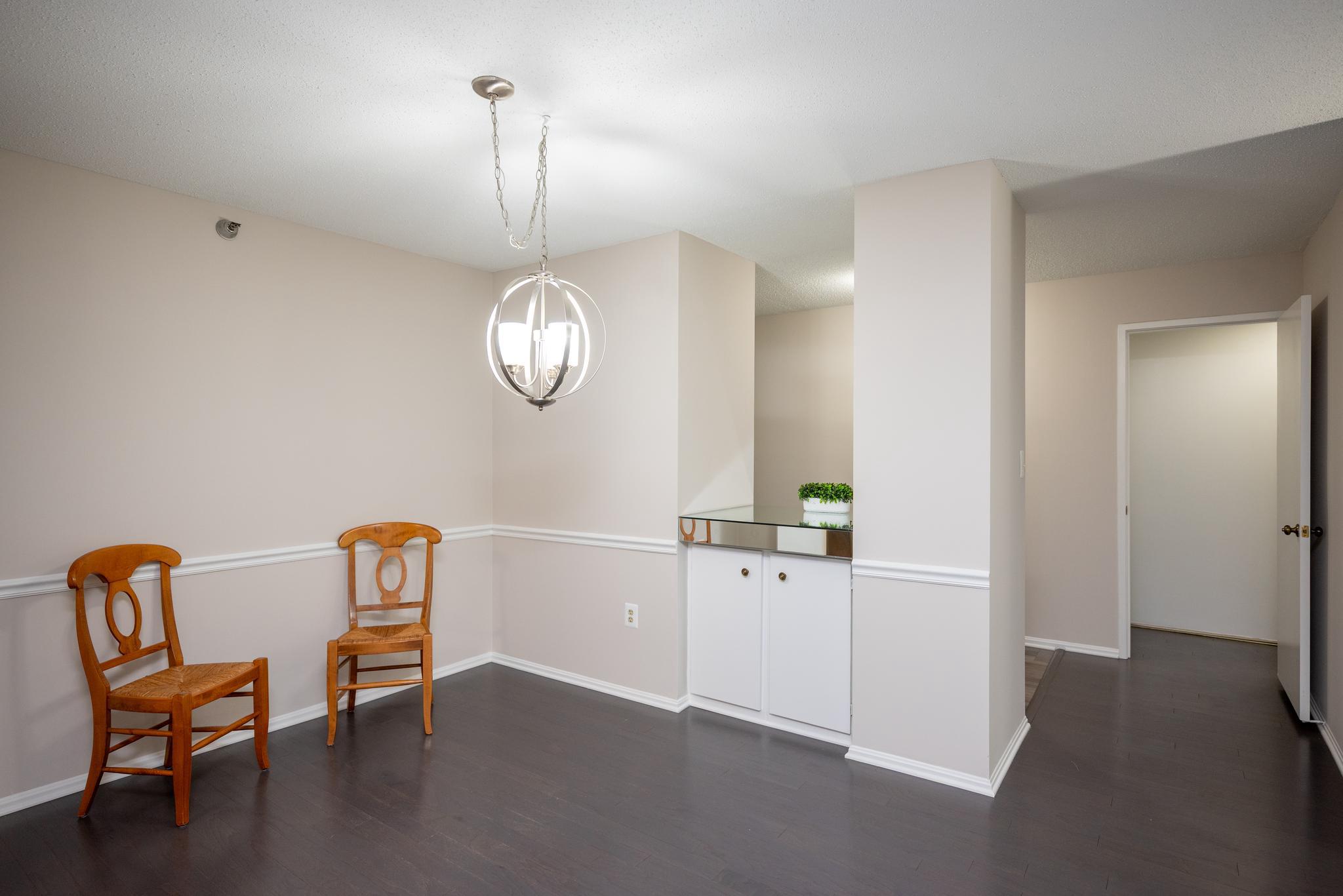 LEISURE WORLD - Residential
