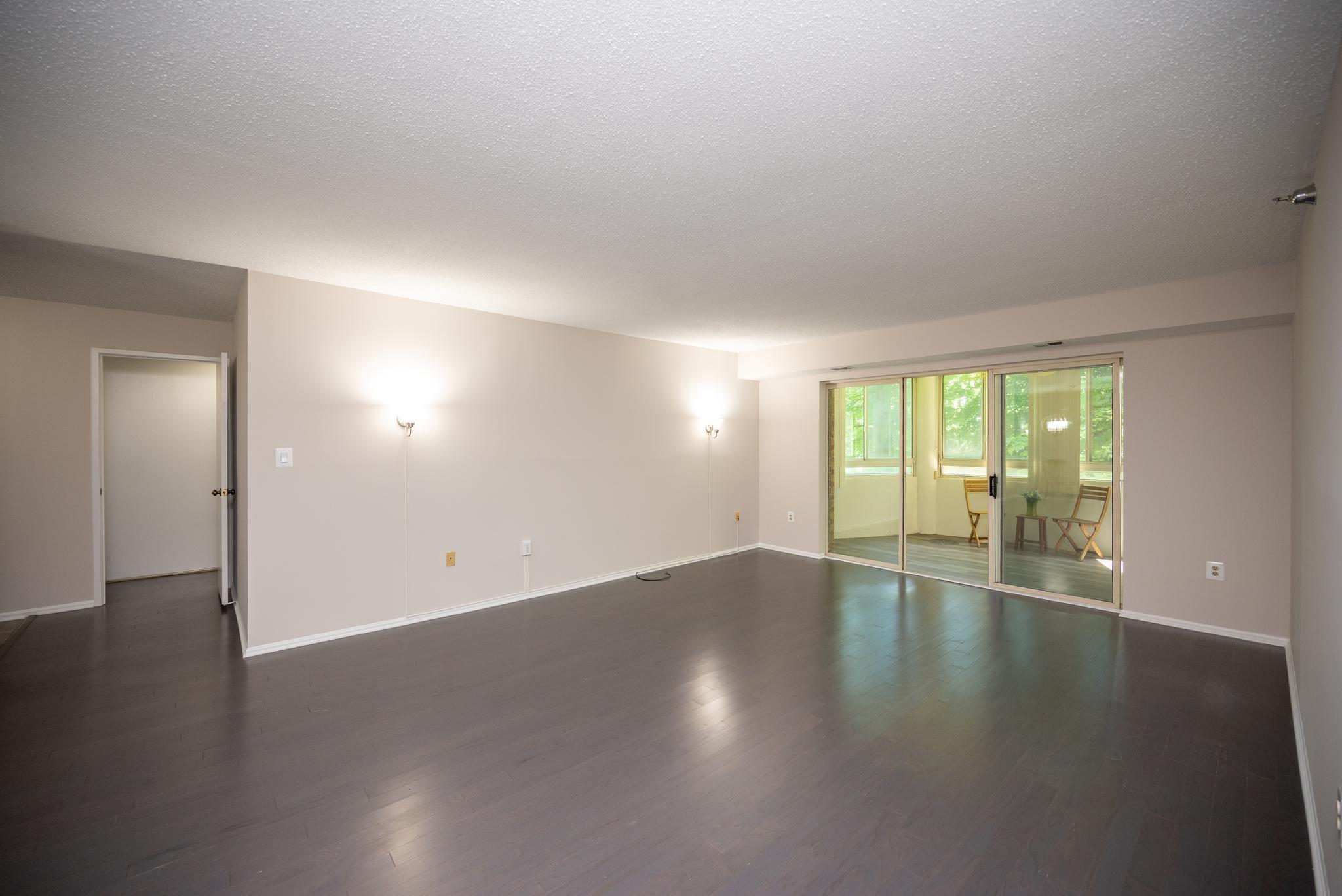 LEISURE WORLD - Residential
