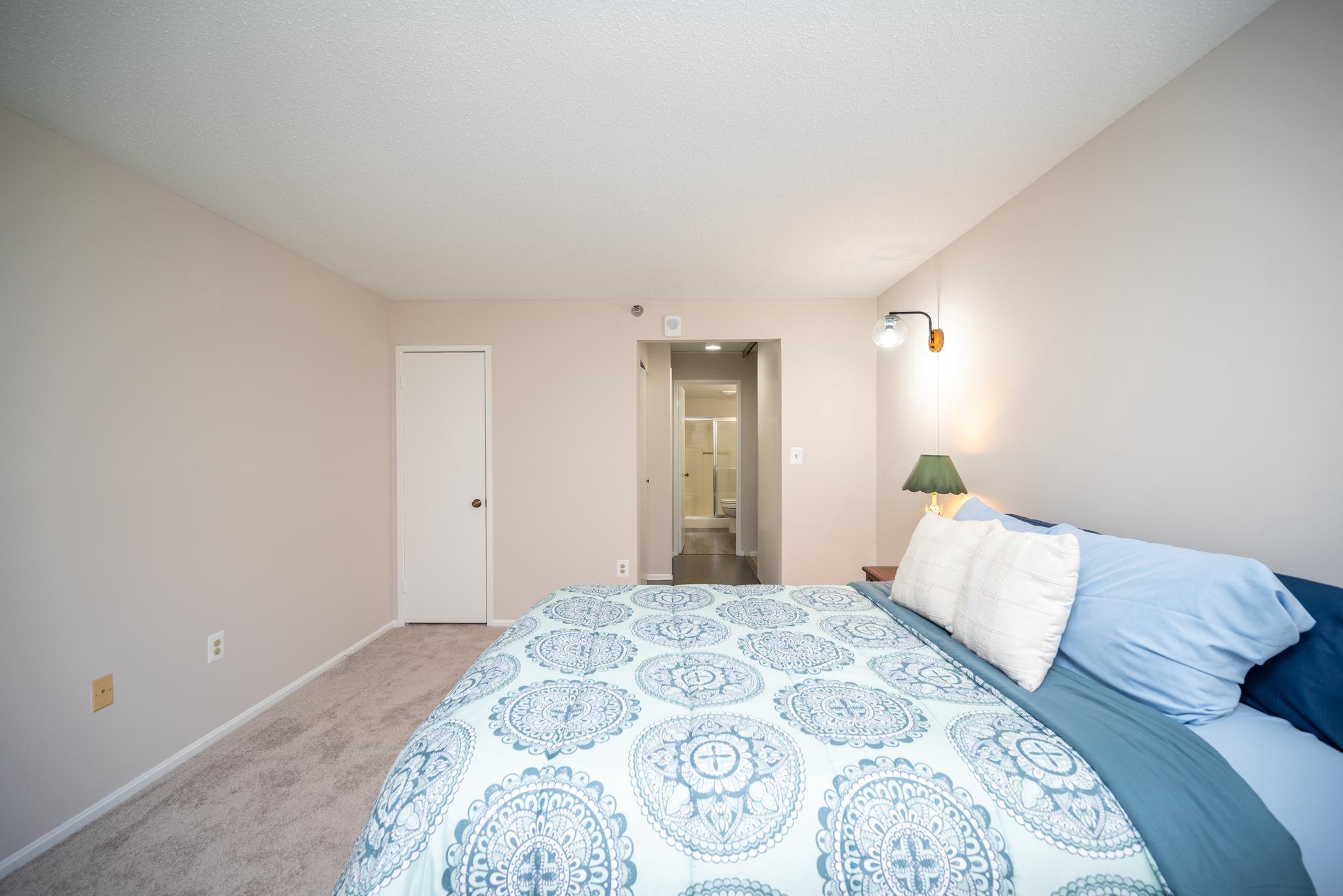 LEISURE WORLD - Residential