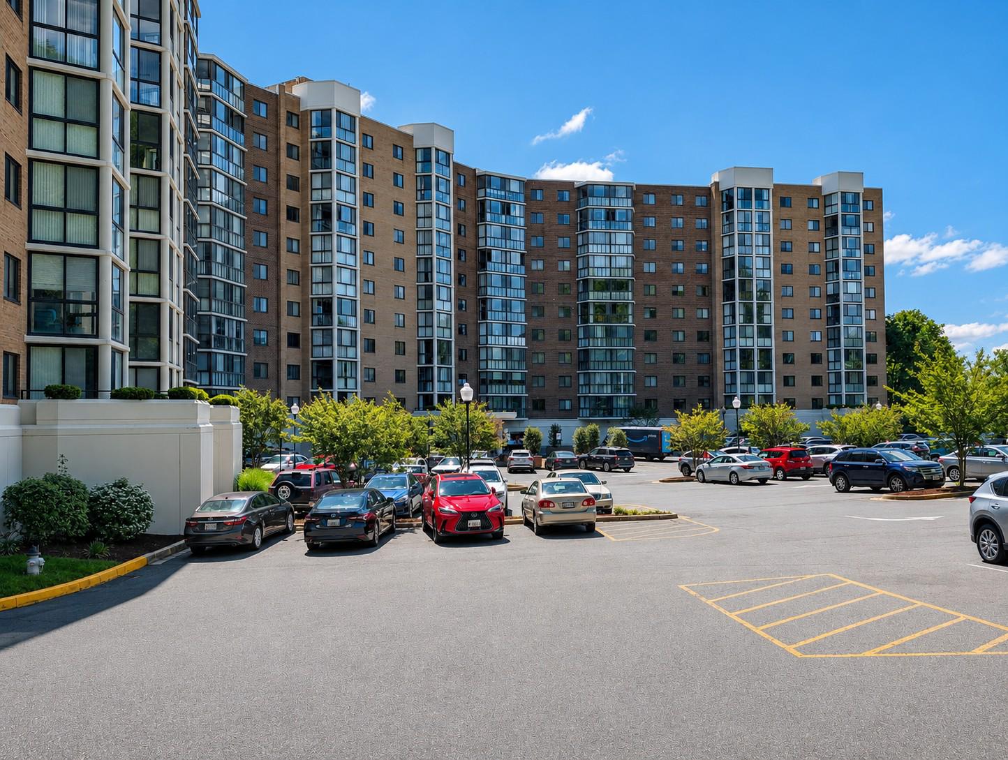 LEISURE WORLD - Residential