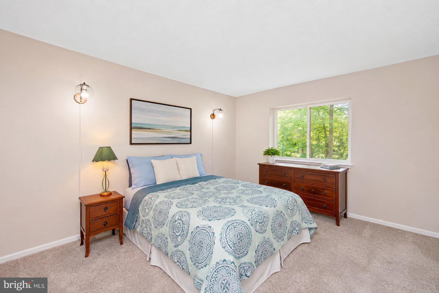 LEISURE WORLD - Residential