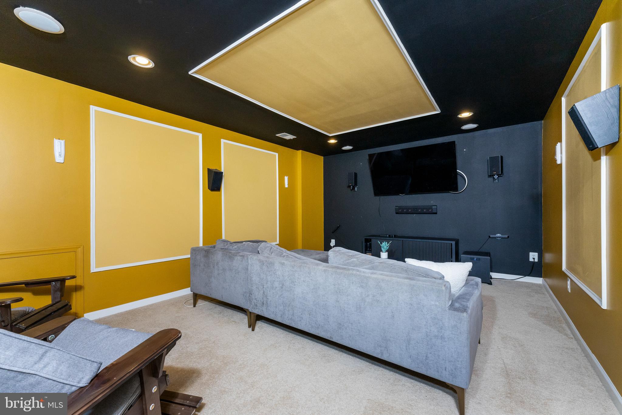 BROOKSIDE - Residential